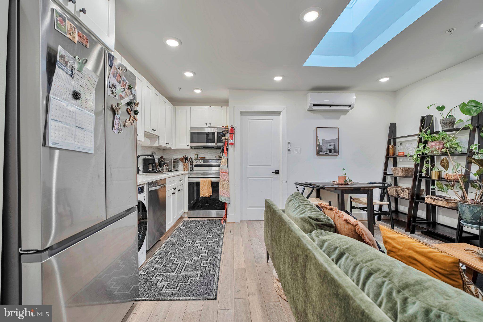Washington, DC 20011,310 DELAFIELD PL NW #6