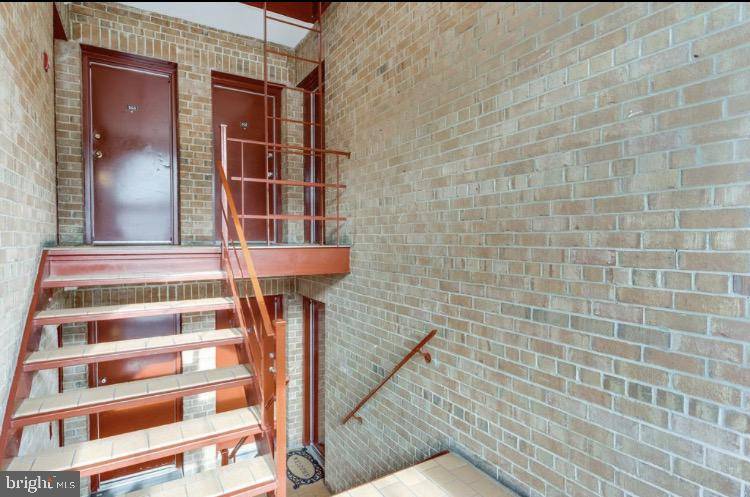 Washington, DC 20019,4124 AMES ST NE #301