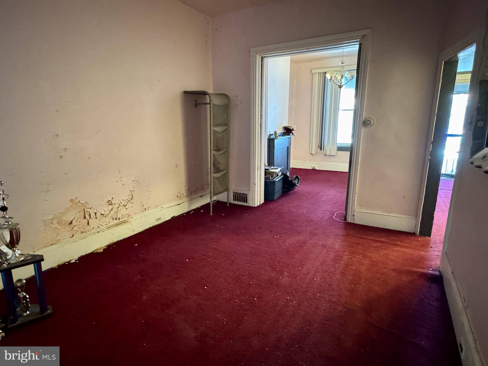 Philadelphia, PA 19104,4266 VIOLA ST
