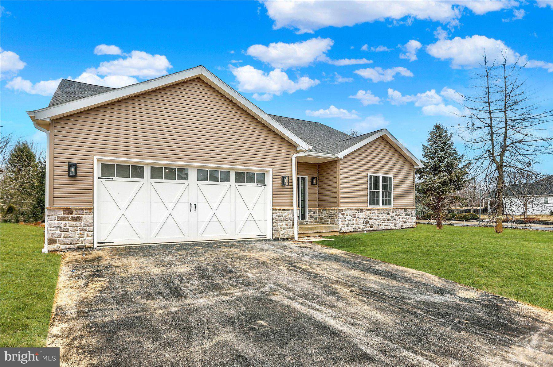 Mechanicsburg, PA 17055,51 FRANKLIN DR FRANKLIN DR