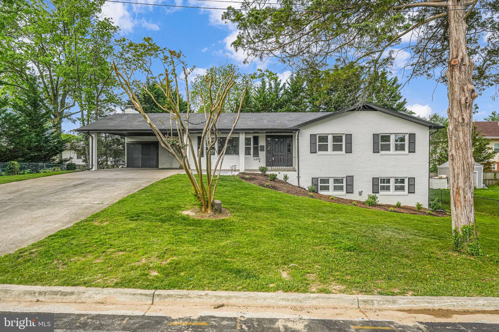 Falls Church, VA 22041,3300 RED PINE ST
