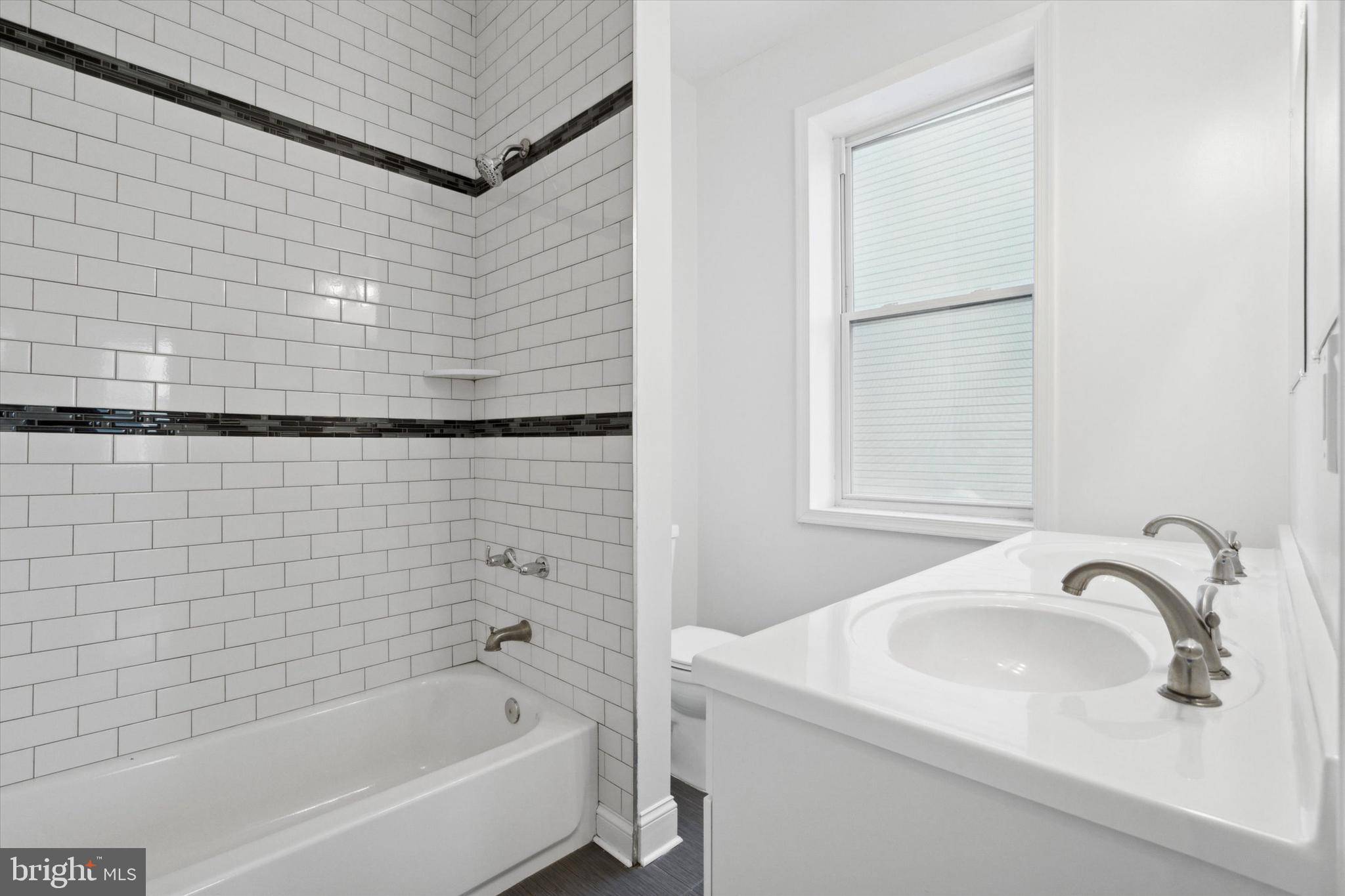 Philadelphia, PA 19125,2633-37 KENSINGTON AVE #2B