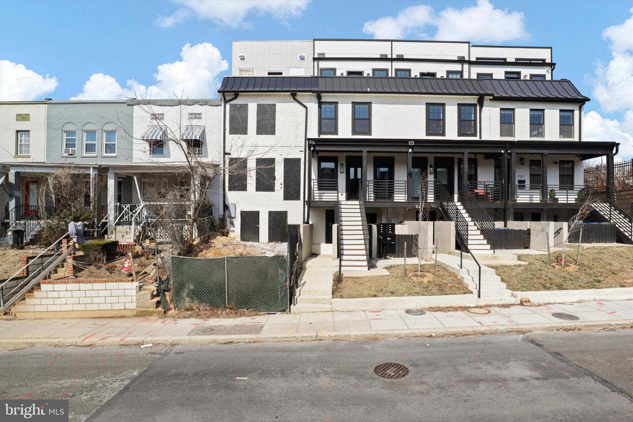 Washington, DC 20001,757 COLUMBIA RD NW