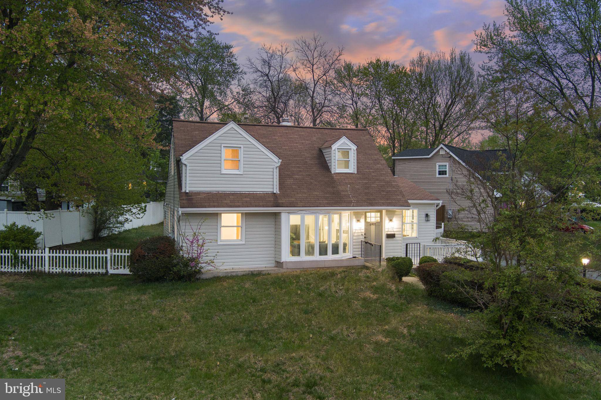 Alexandria, VA 22307,6901 DUKE DR