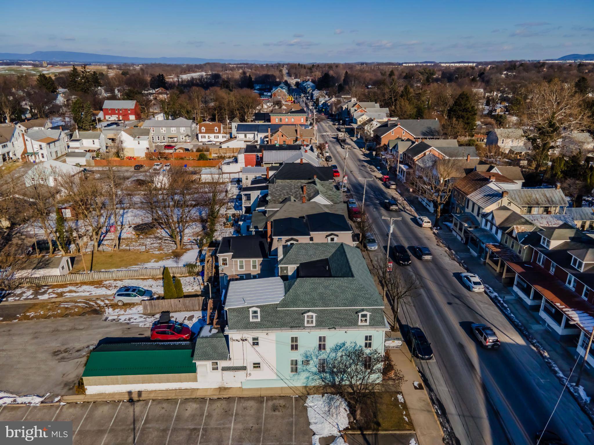 Shippensburg, PA 17257,211 E KING ST