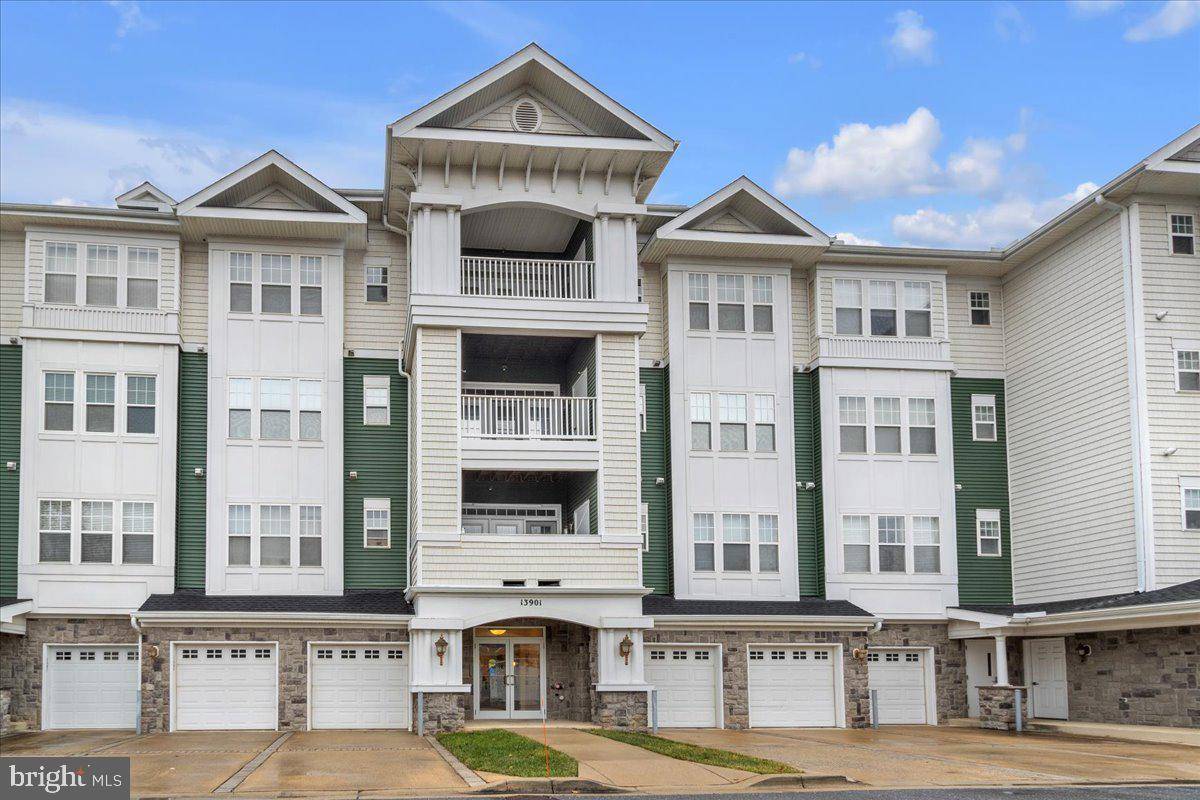 Laurel, MD 20707,13901 BELLE CHASSE BLVD #310