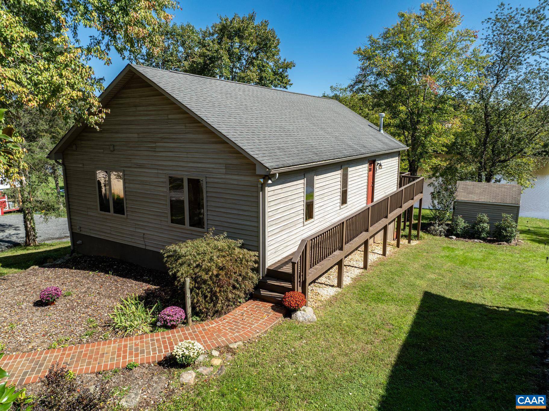 Stanardsville, VA 22973,763 WESTWOOD RD