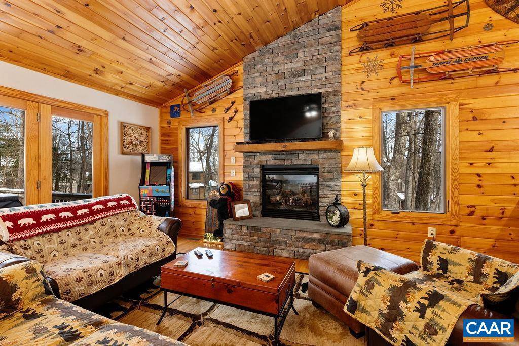 Wintergreen Resort, VA 22967,25 DEVILS BEND