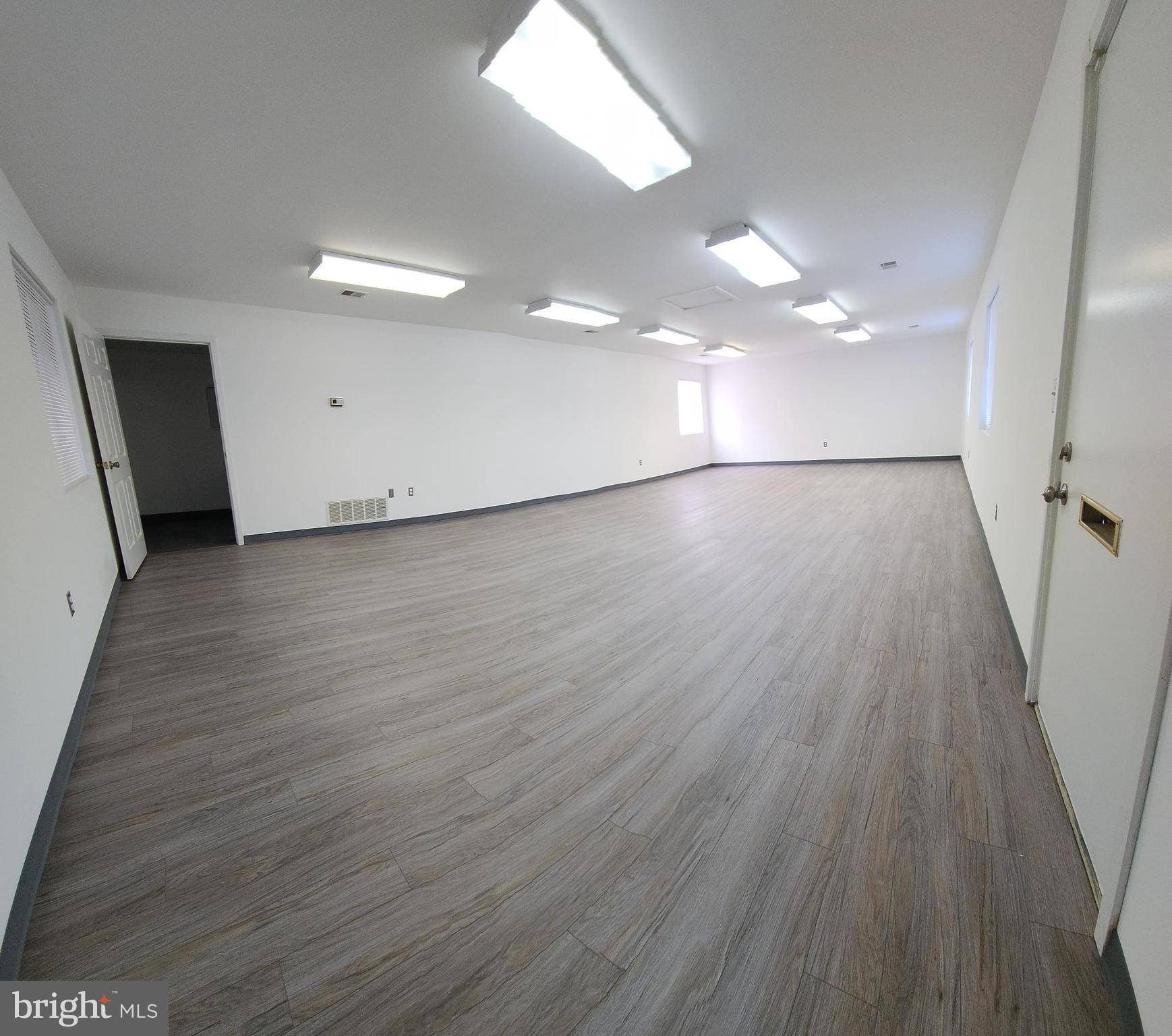 Ellicott City, MD 21042,3221 CORPORATE CT #11 B