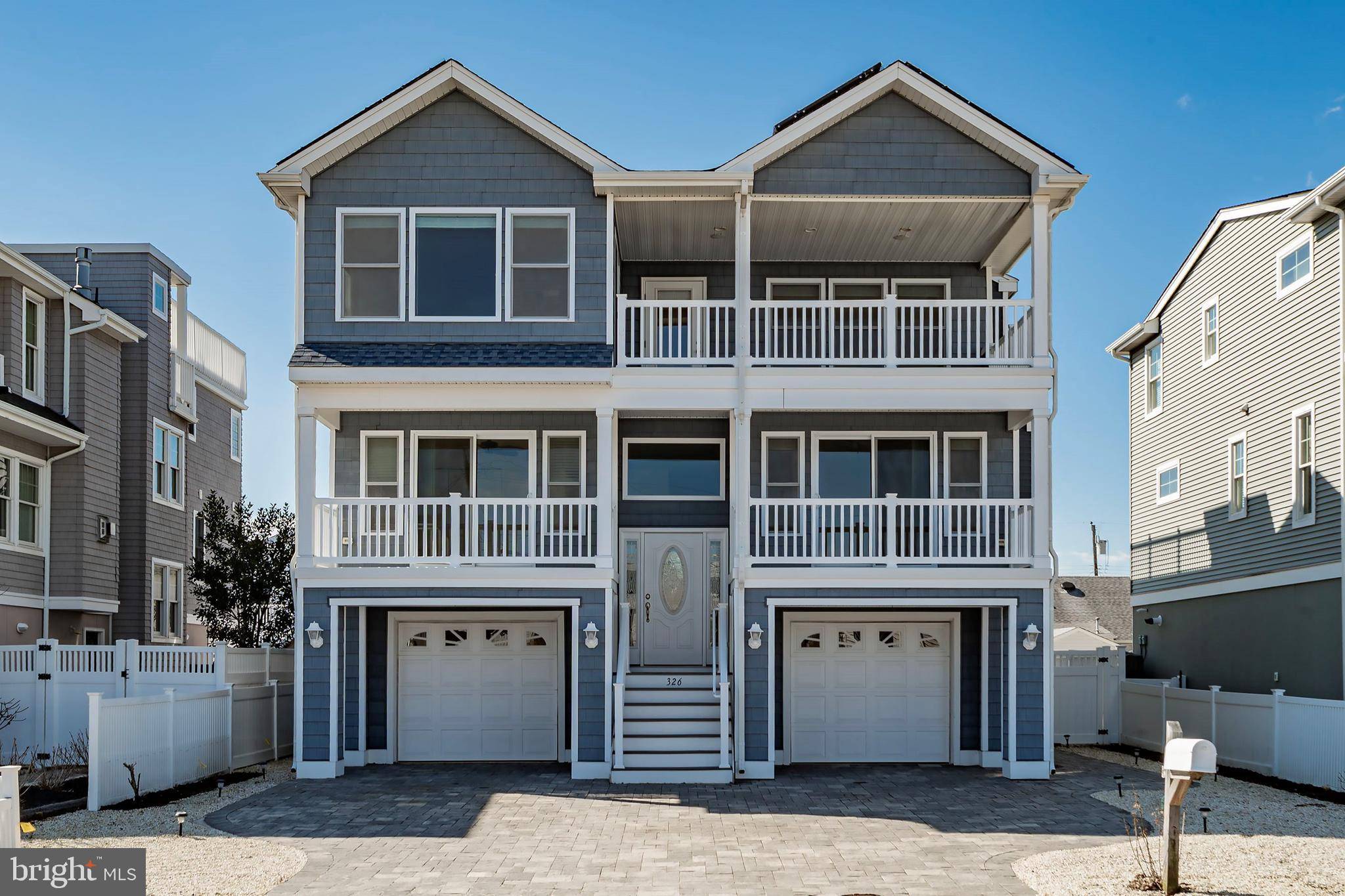Surf City, NJ 08008,326 N 5TH ST