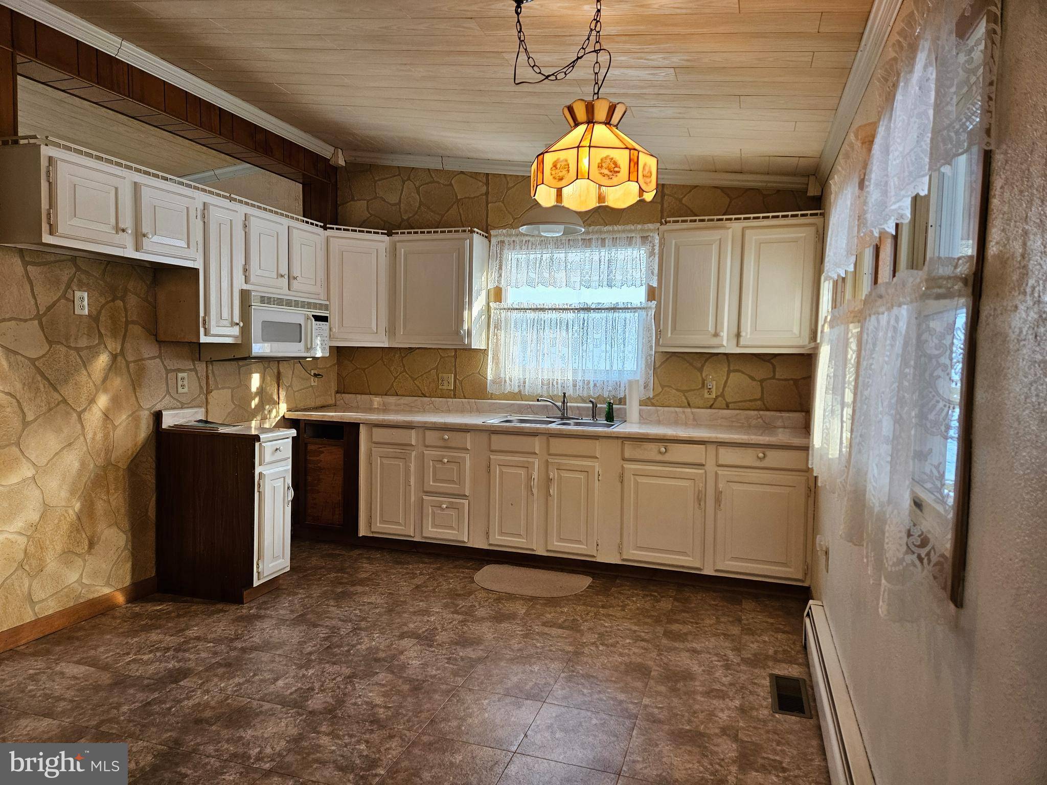 Lock Haven, PA 17745,2 GREENWOOD AVENUE