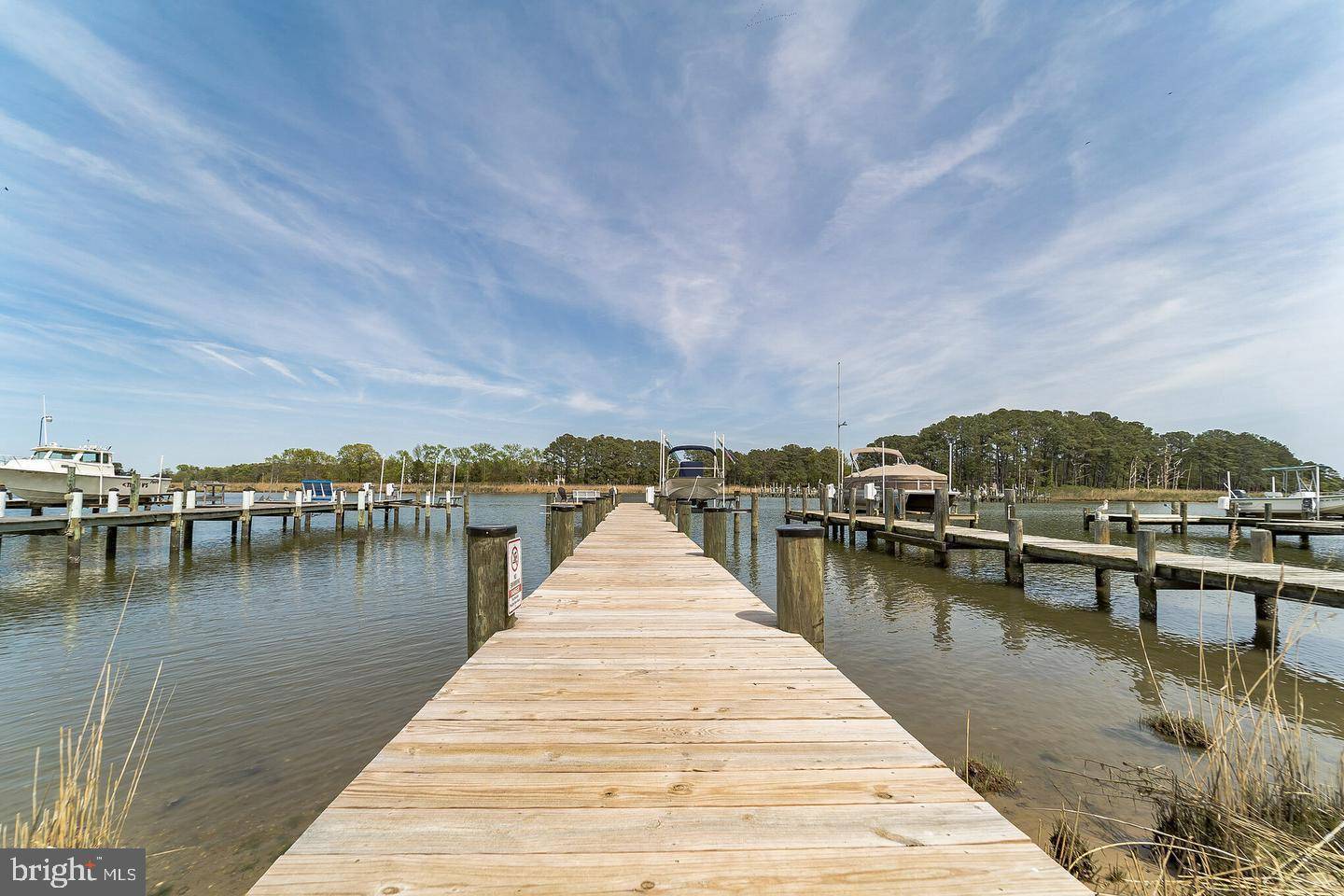 Grasonville, MD 21638,606 CHESTER RIVER BEACH RD