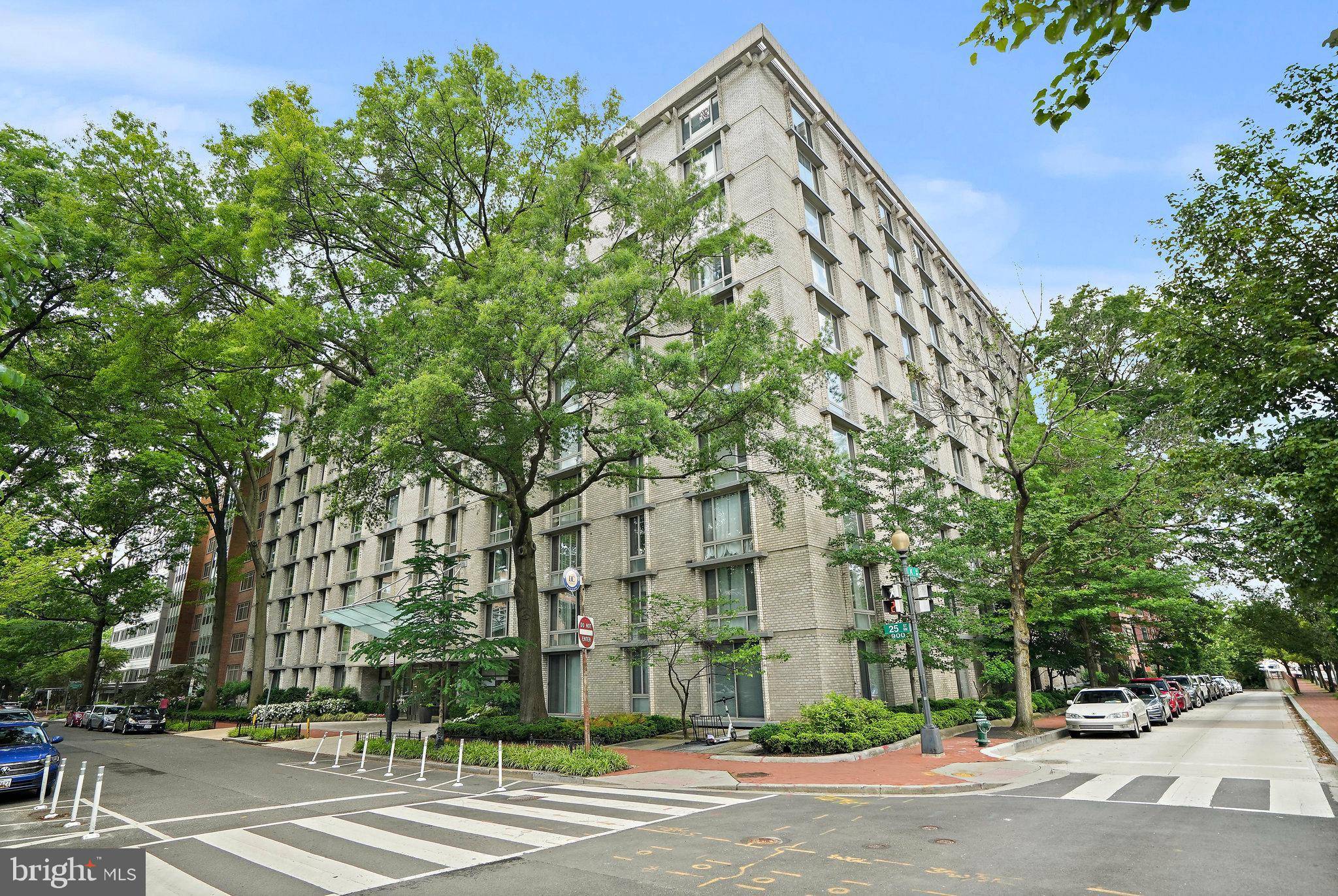 Washington, DC 20037,950 25TH ST NW #1027-N