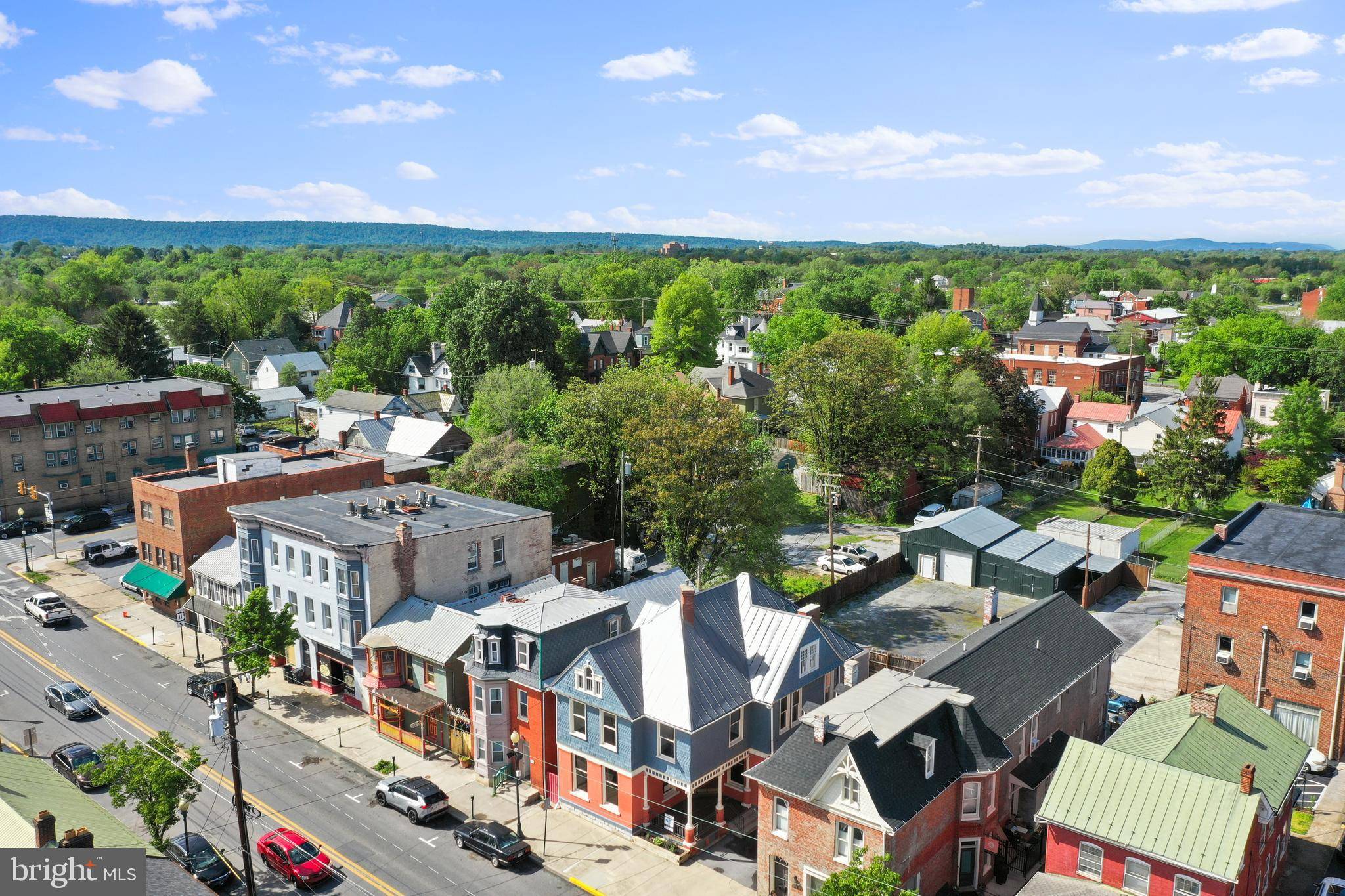Martinsburg, WV 25401,408 W KING ST