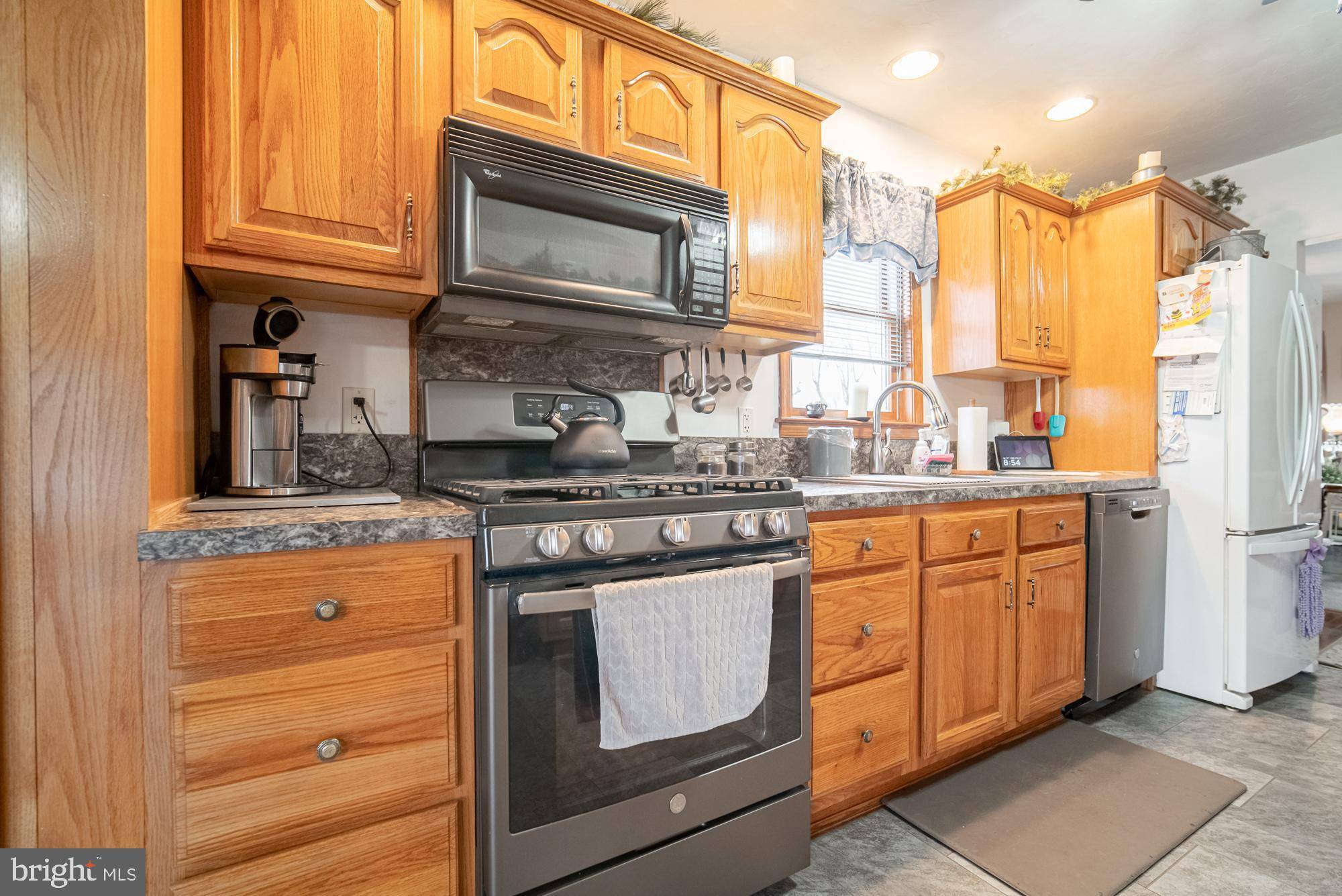 York, PA 17406,194 CLAIRE AVE
