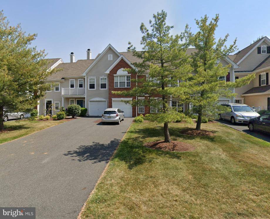 Pennington, NJ 08534,204 BOLLEN CT