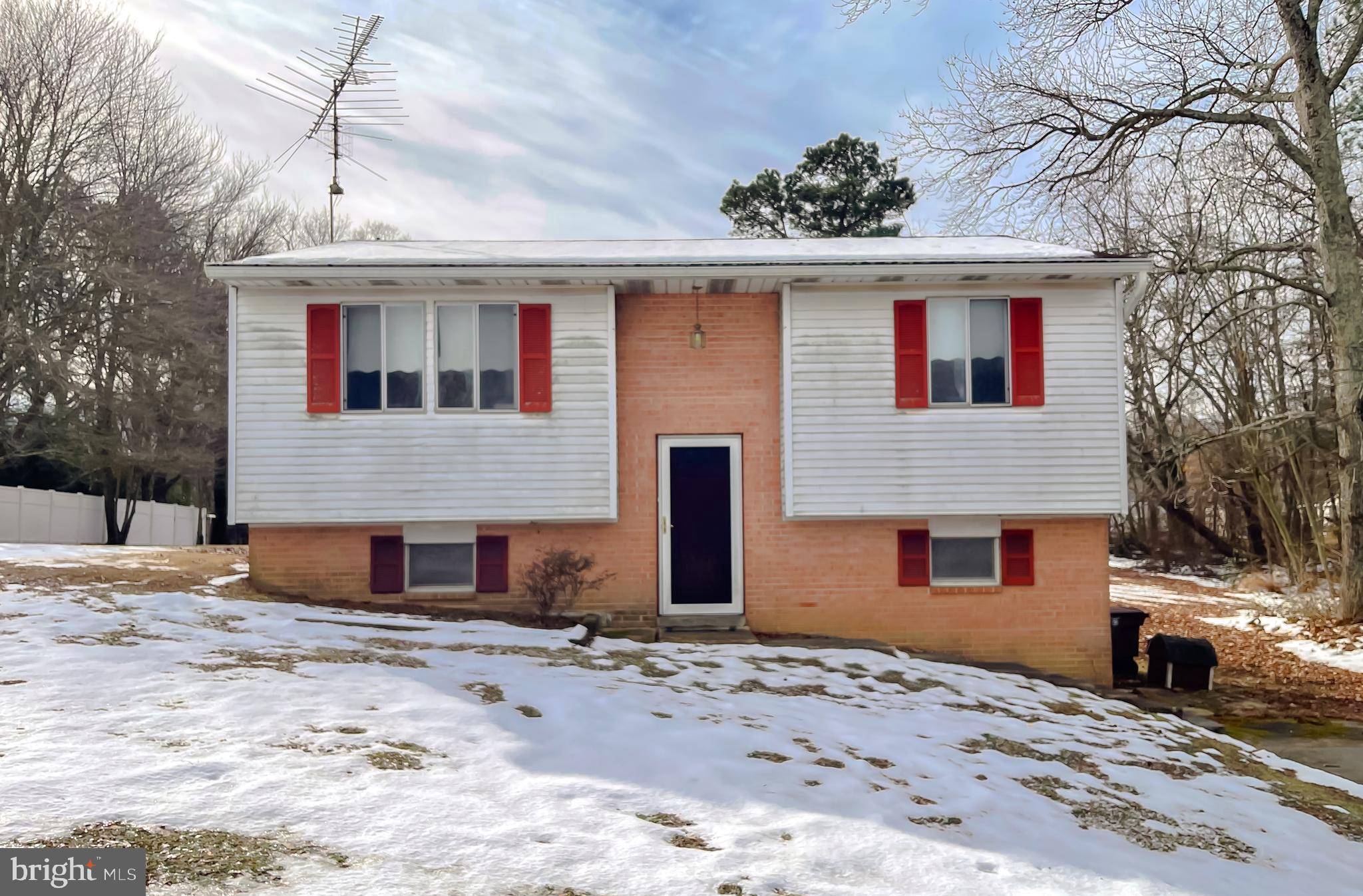 Mechanicsville, MD 20659,27136 DOGWOOD LN