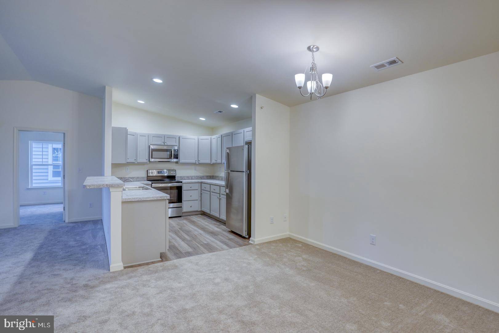 Milford, DE 19963,4902 W PEBBLE LN #H