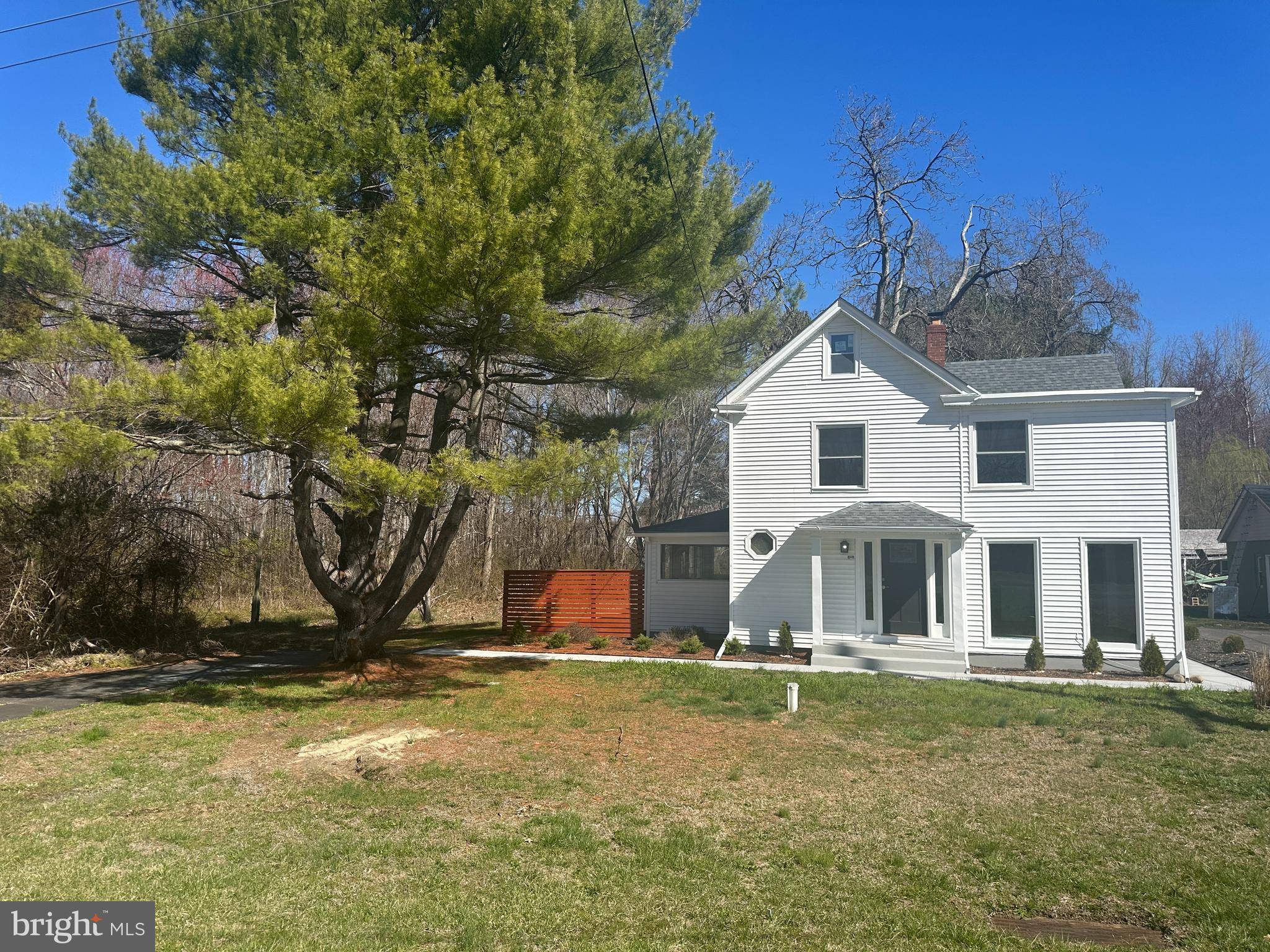 Penns Grove, NJ 08069,236 ROUTE 40