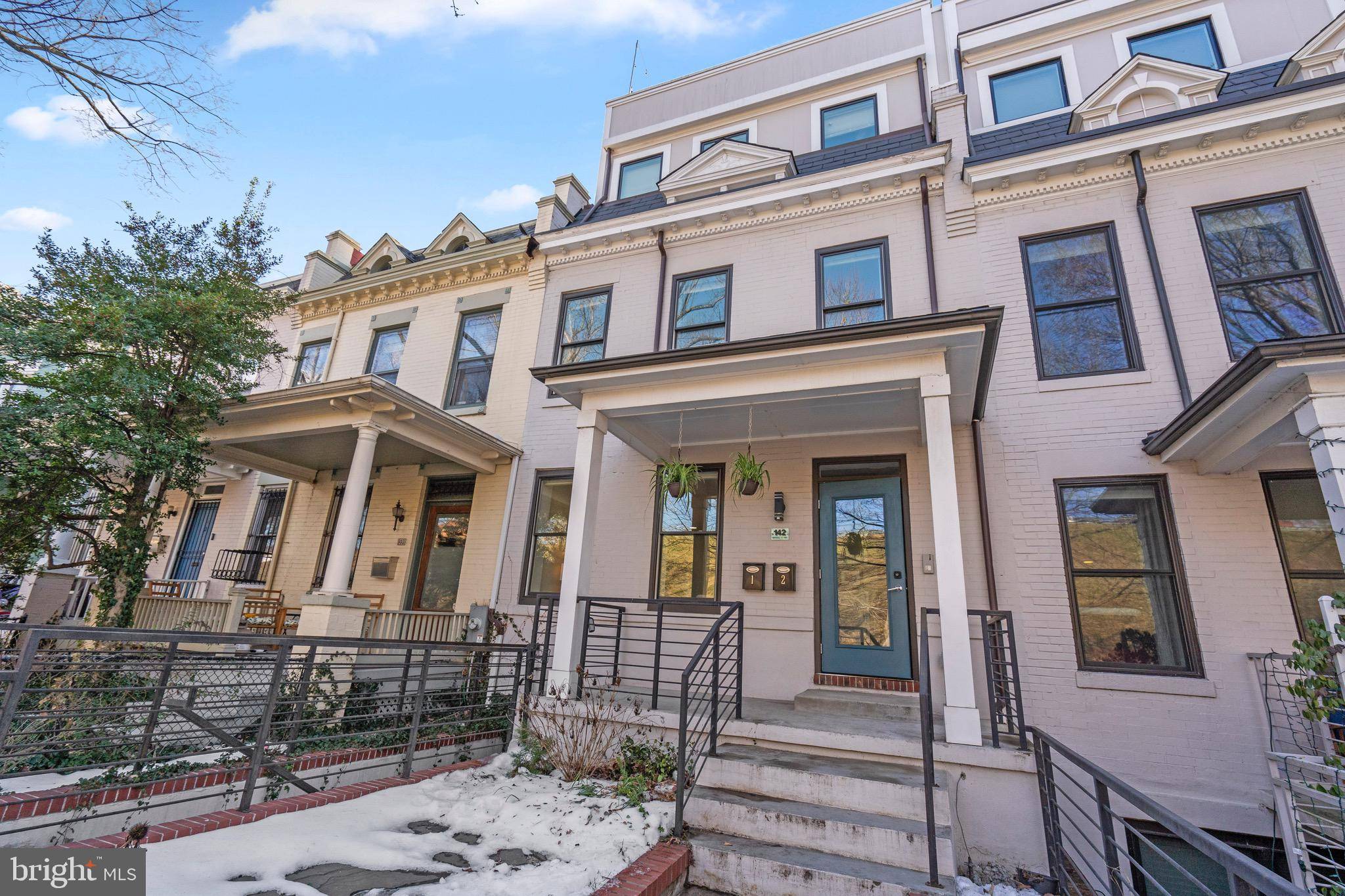 Washington, DC 20001,142 BRYANT ST NW #1