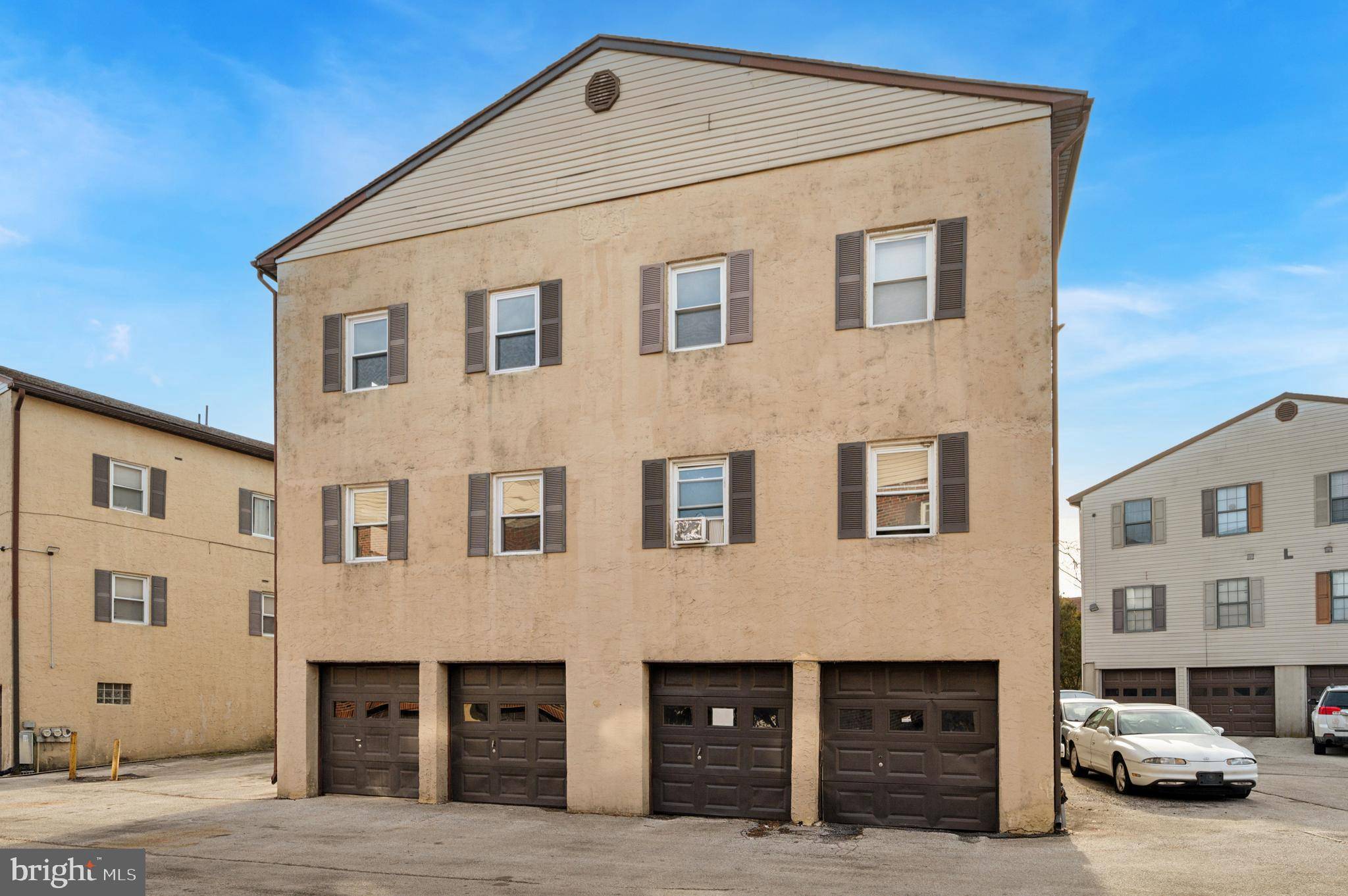Clifton Heights, PA 19018,22 S SPRINGFIELD RD #E2