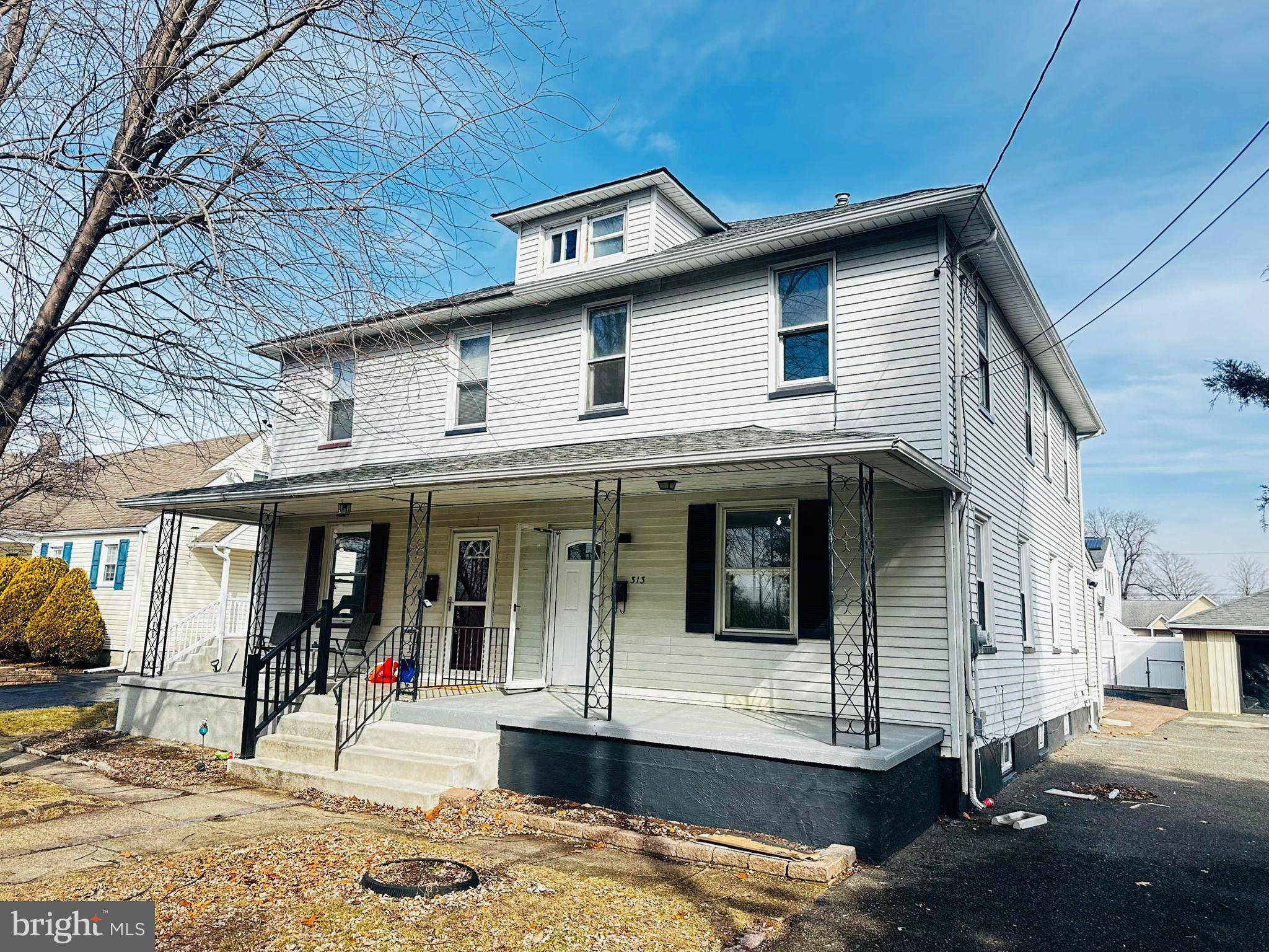 Delran, NJ 08075,313 ARCH ST