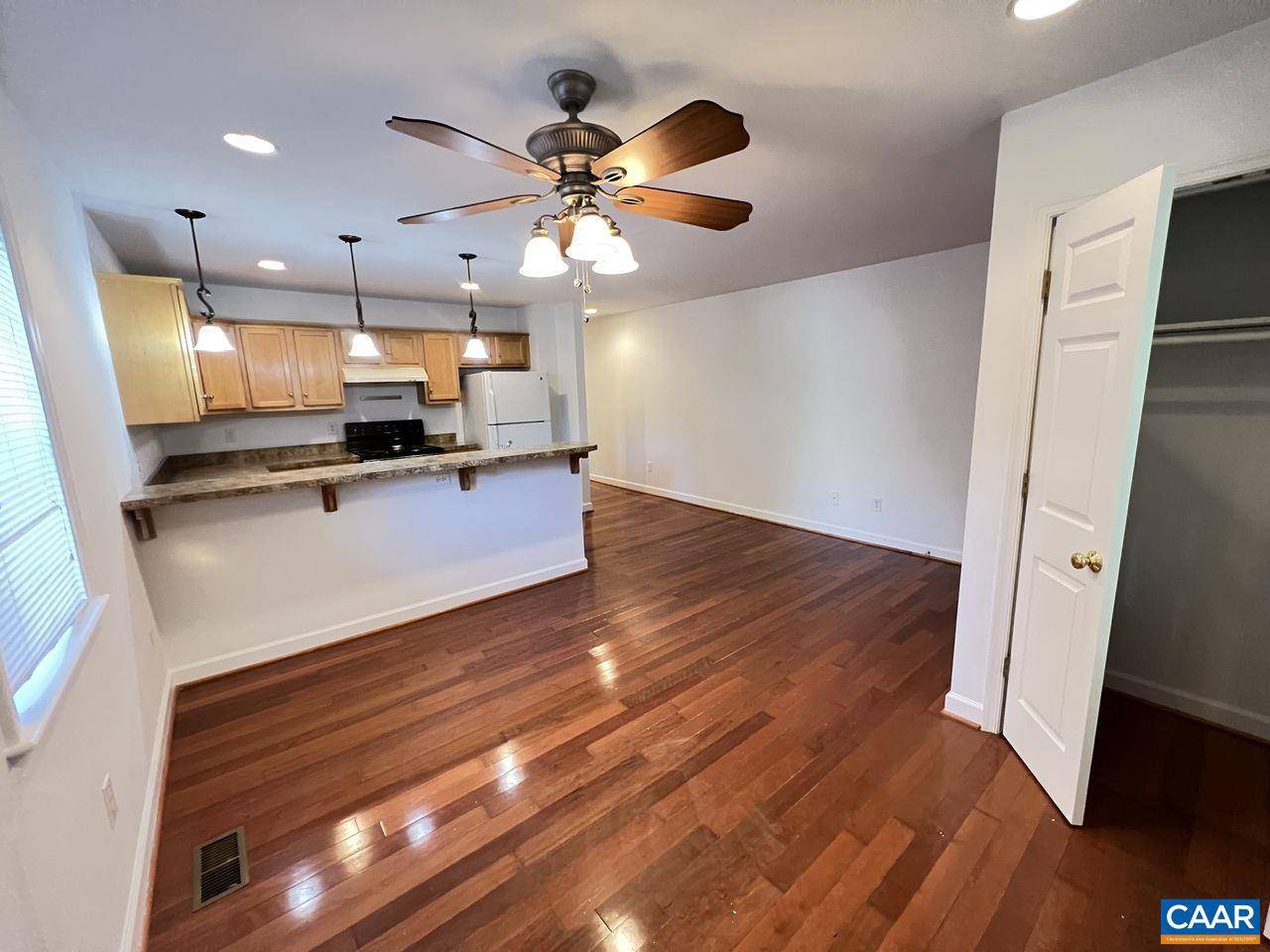 Charlottesville, VA 22903,301 SW 7TH ST
