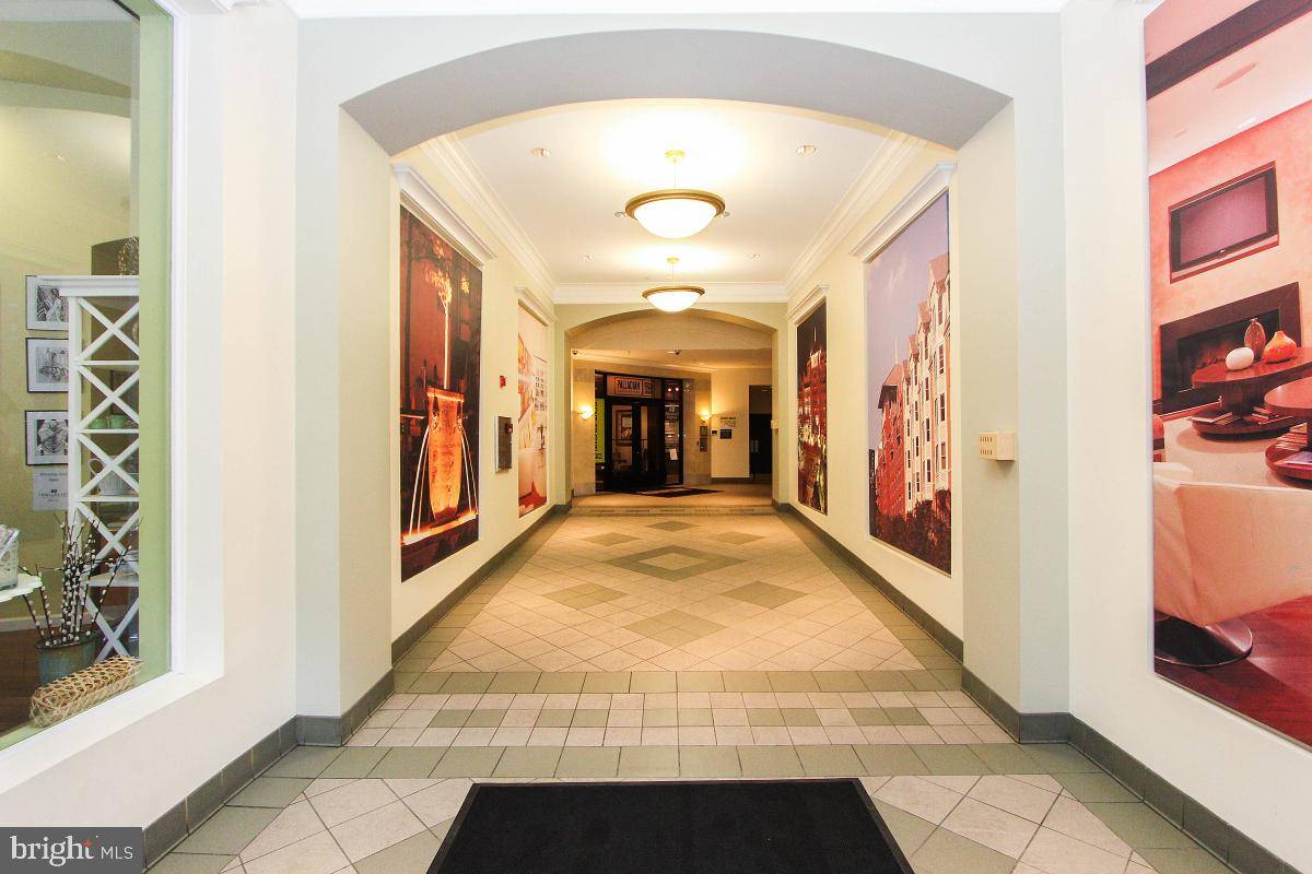 Rockville, MD 20850,38 MARYLAND AVE #220