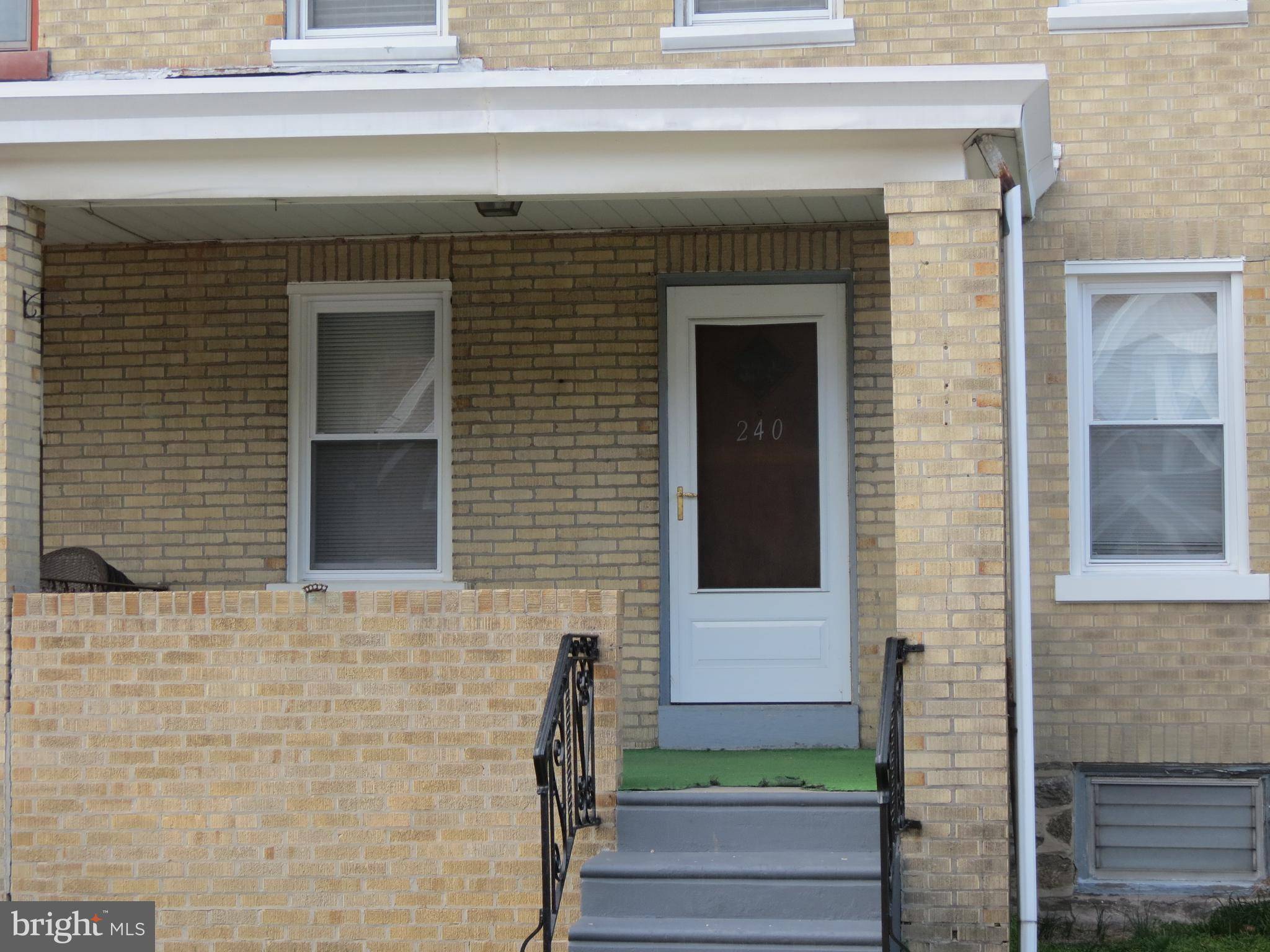 Philadelphia, PA 19128,240 PENSDALE ST
