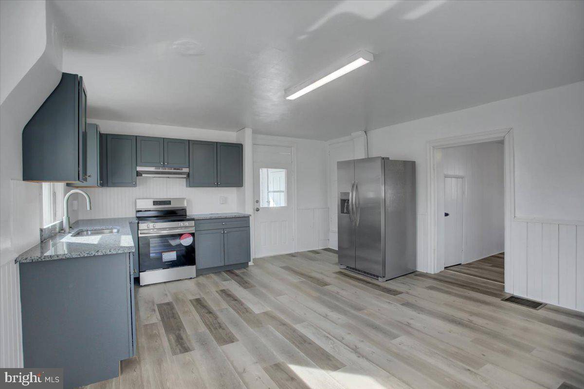Chambersburg, PA 17202,5433 CUMBERLAND HIGHWAY