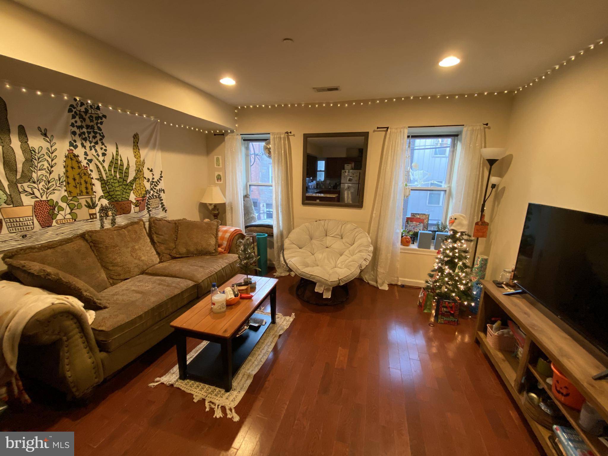 Philadelphia, PA 19121,1821 N BOUVIER ST