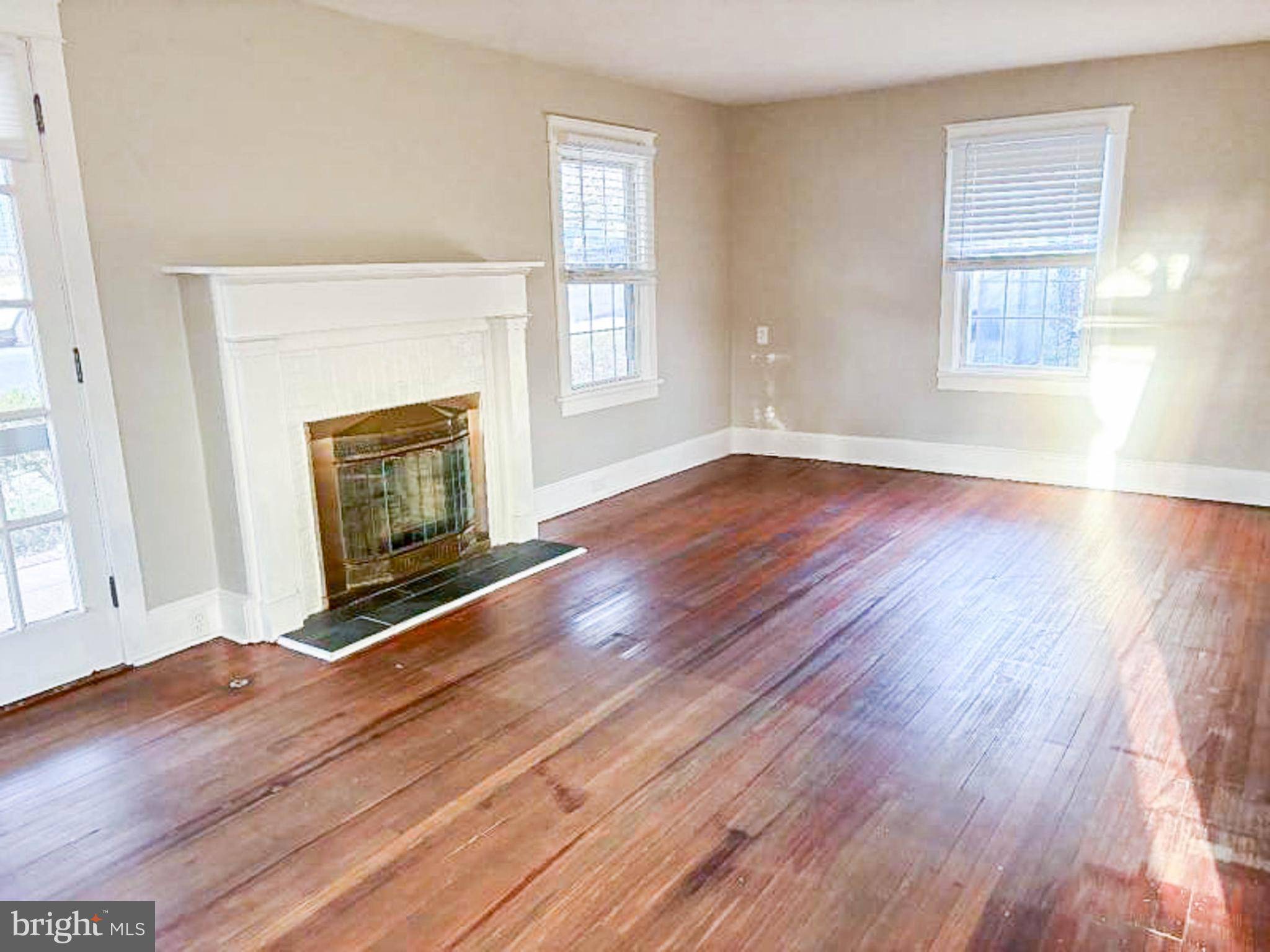 Mount Holly, NJ 08060,26 HILLSIDE RD