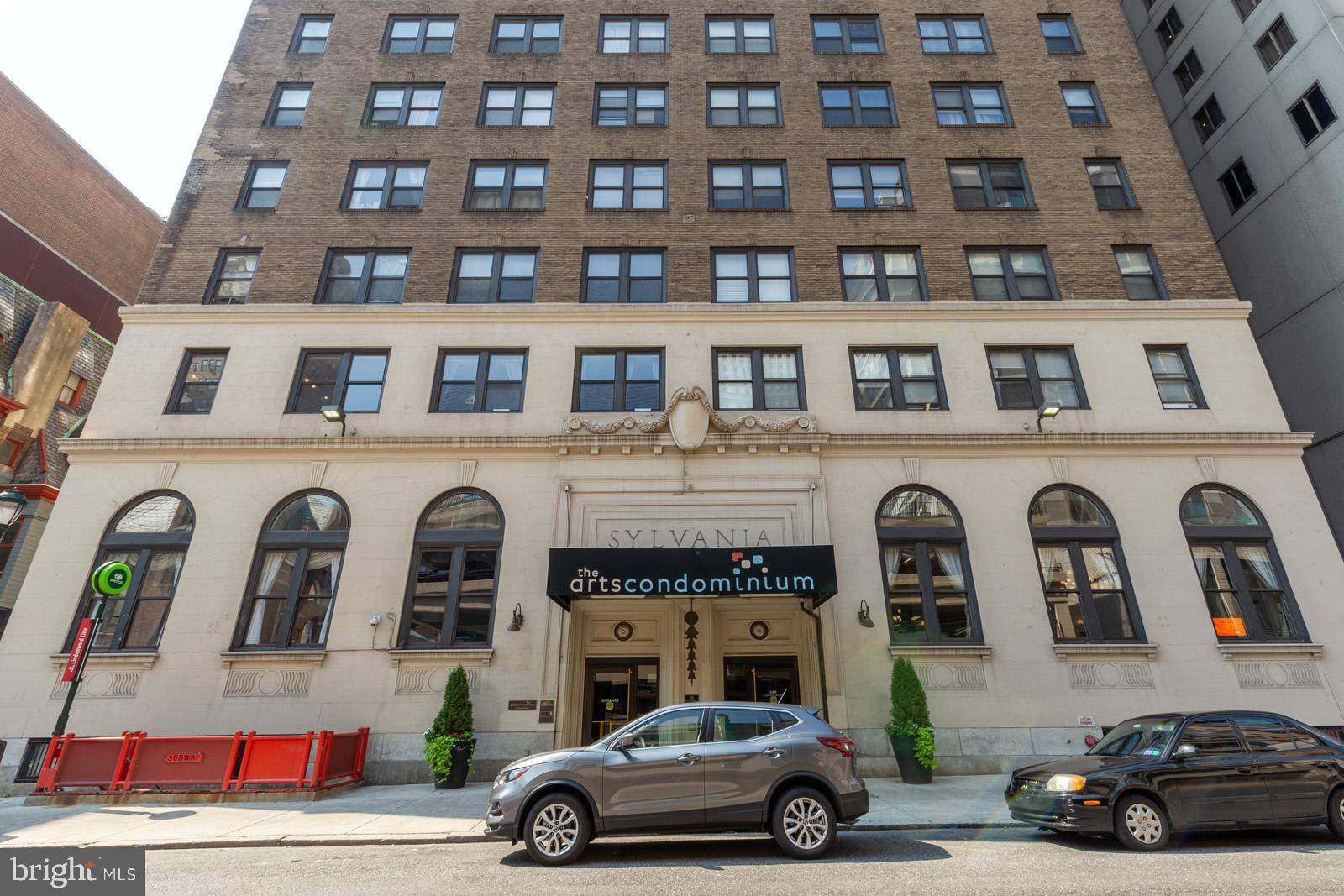 Philadelphia, PA 19107,1324 LOCUST ST #631