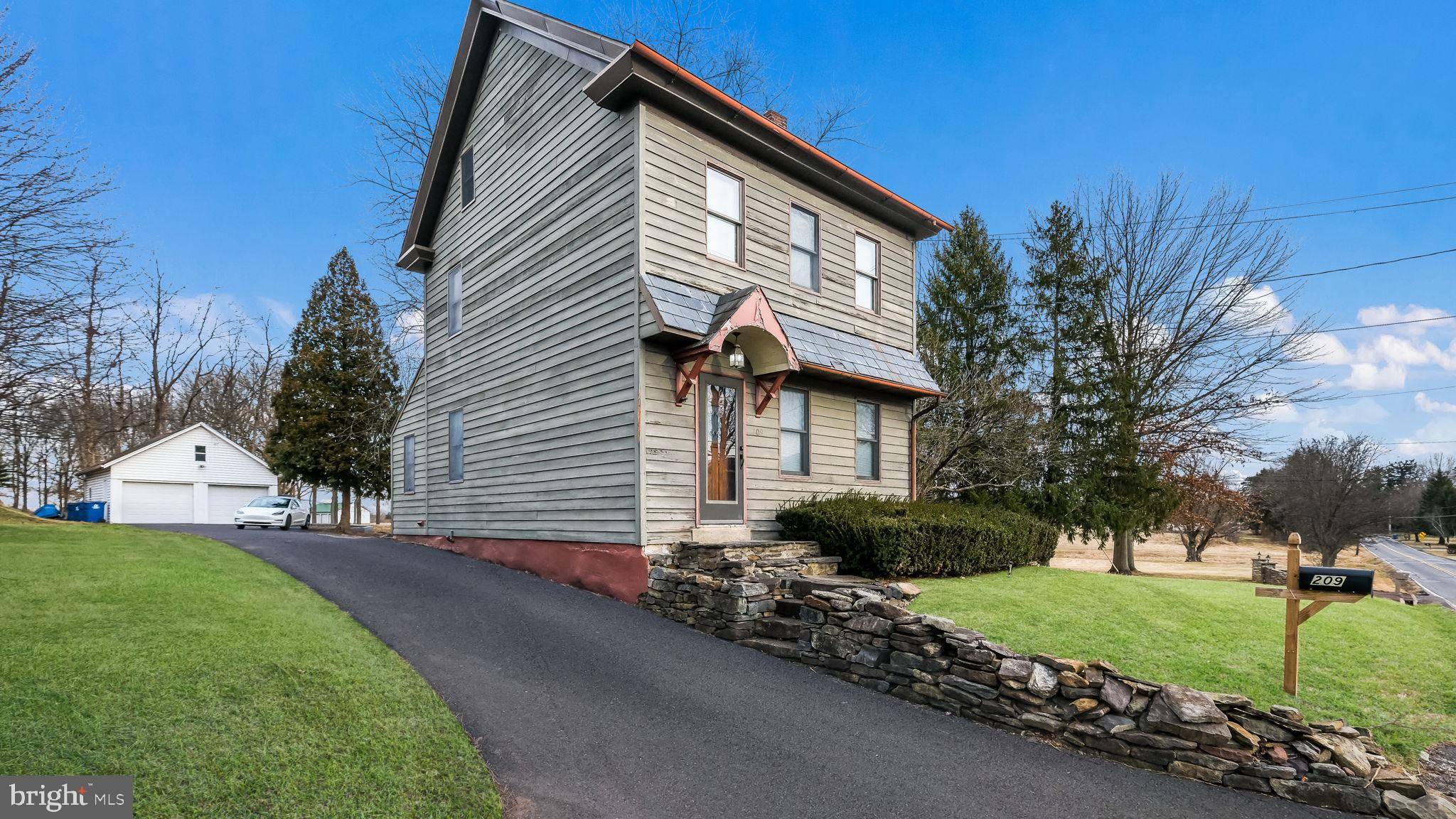 Perkasie, PA 18944,209 OLD BETHLEHEM RD