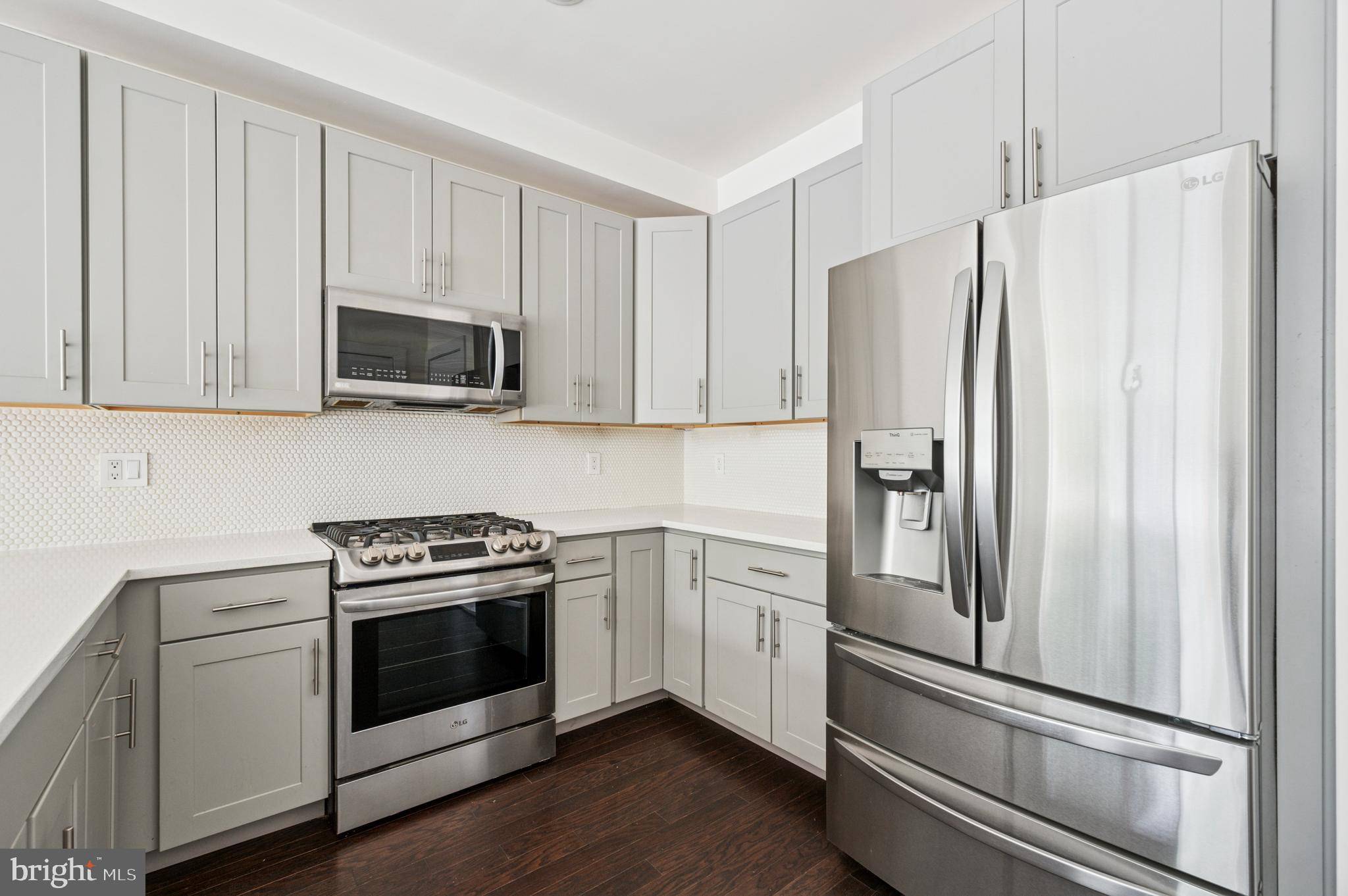 Philadelphia, PA 19122,514 W MONTGOMERY AVE #2