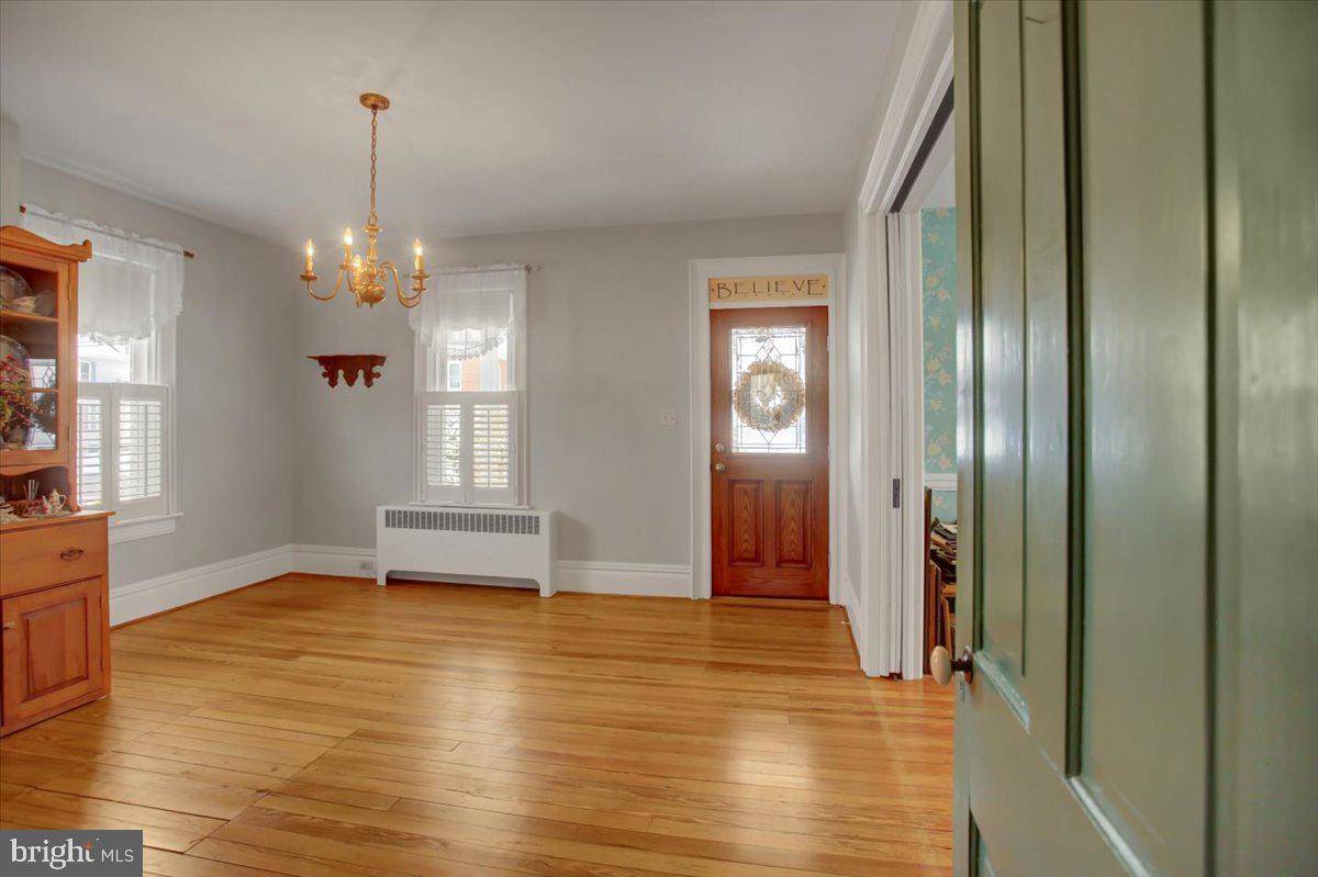 Greencastle, PA 17225,9984 BROWNS MILL RD