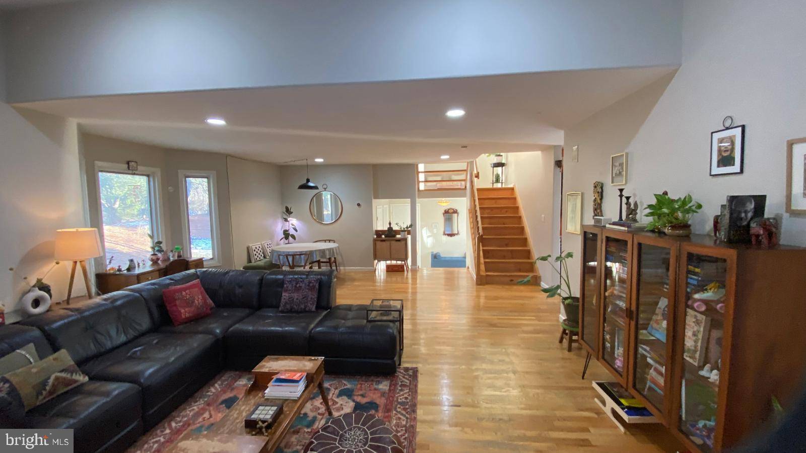 Princeton, NJ 08540,569 SAYRE DR