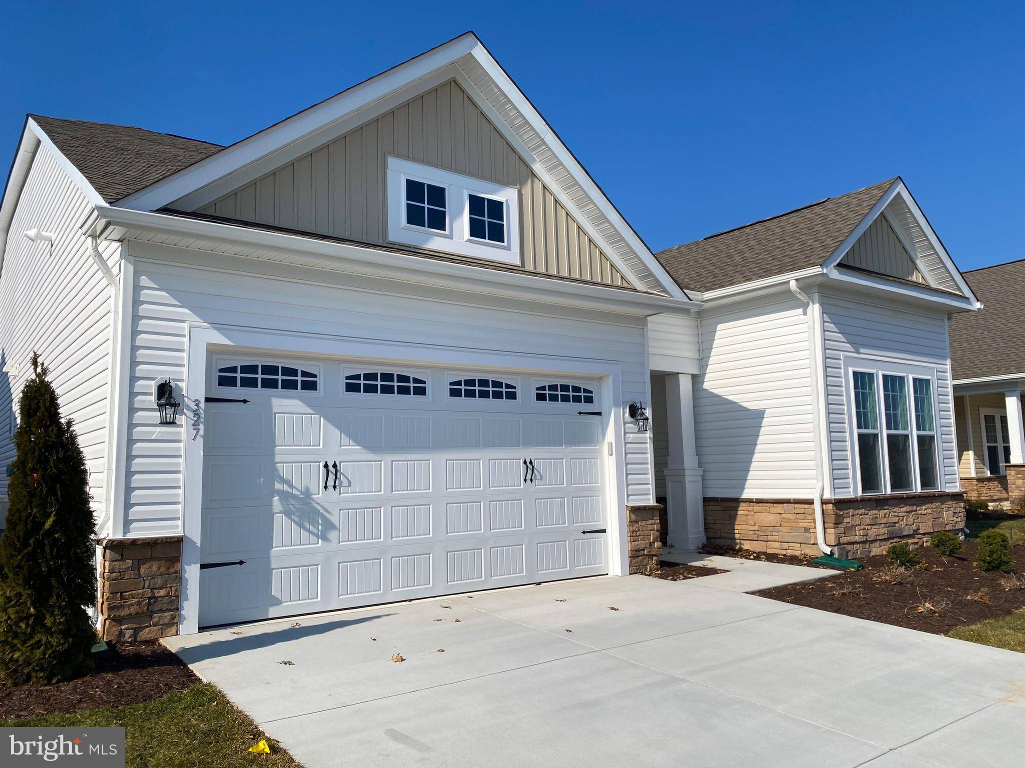 Bridgeville, DE 19933,327 HERITAGE SHORES CIR