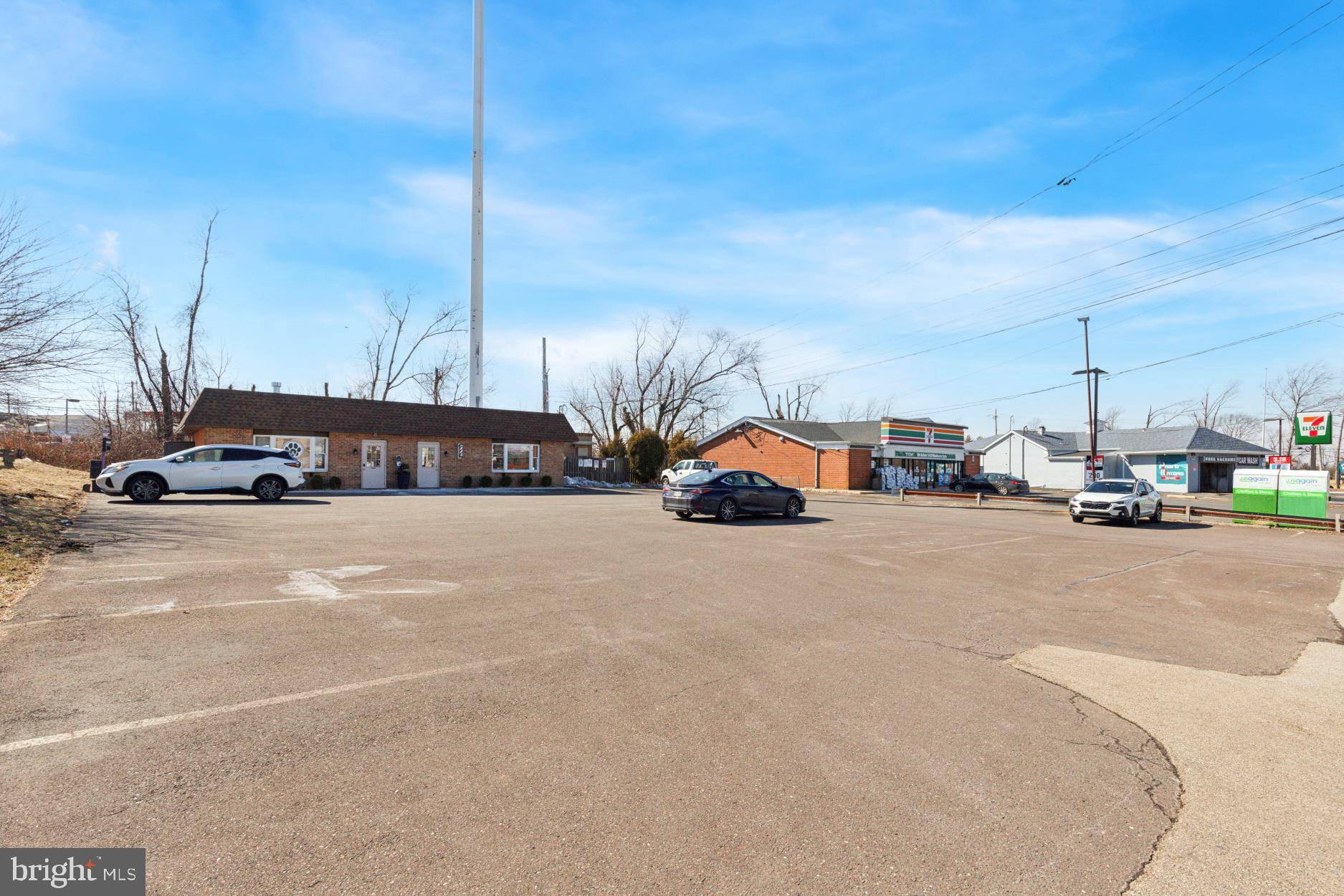 Ambler, PA 19002,633 E WELSH RD