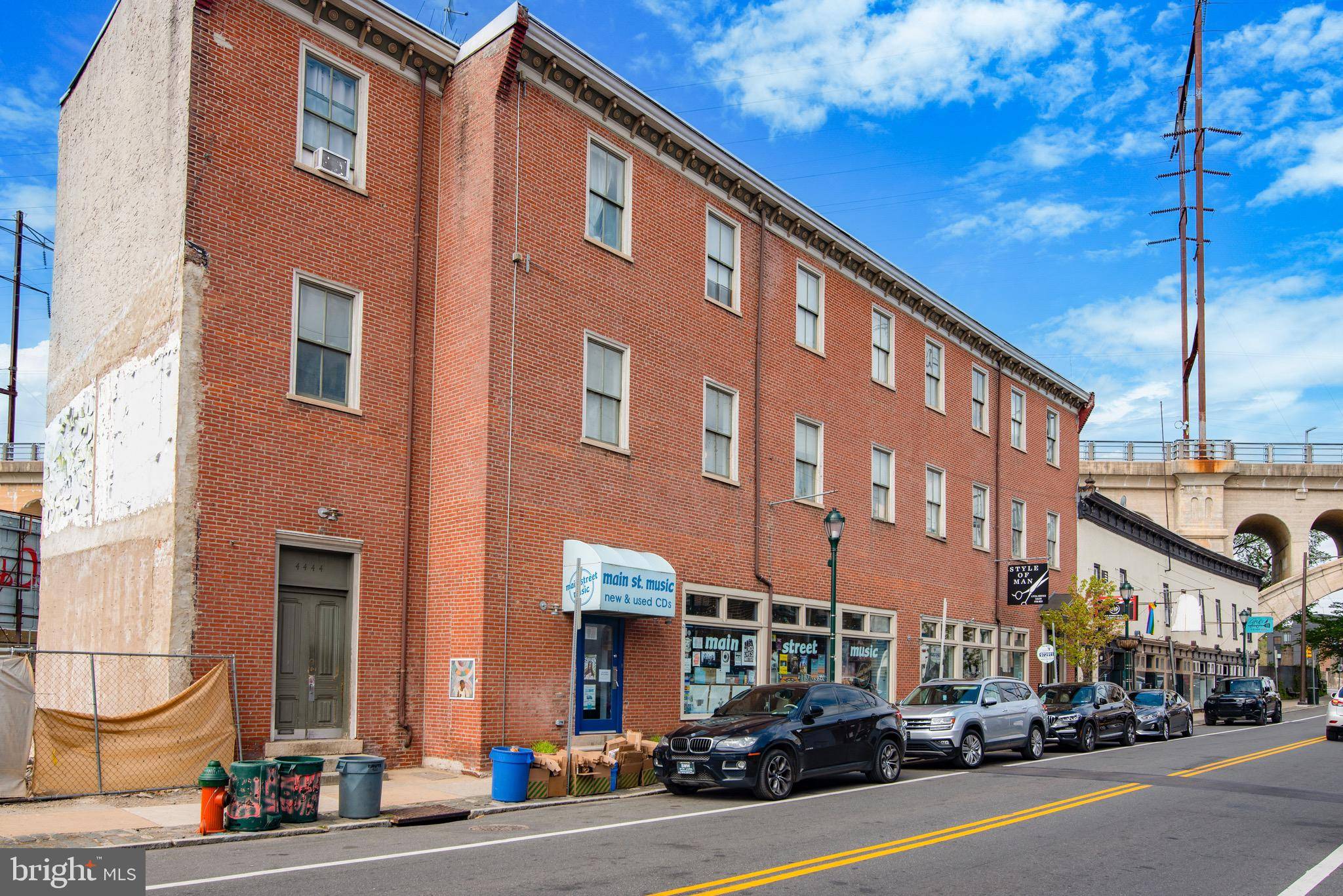 Philadelphia, PA 19127,4444-48 MAIN ST