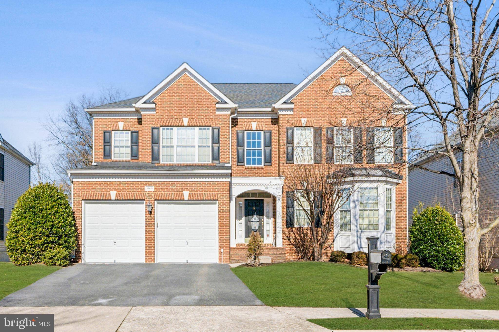 Chantilly, VA 20152,25670 S VILLAGE DR