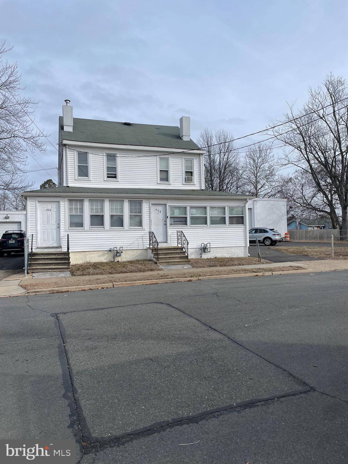 Trenton, NJ 08610,406 408 BERG AVE