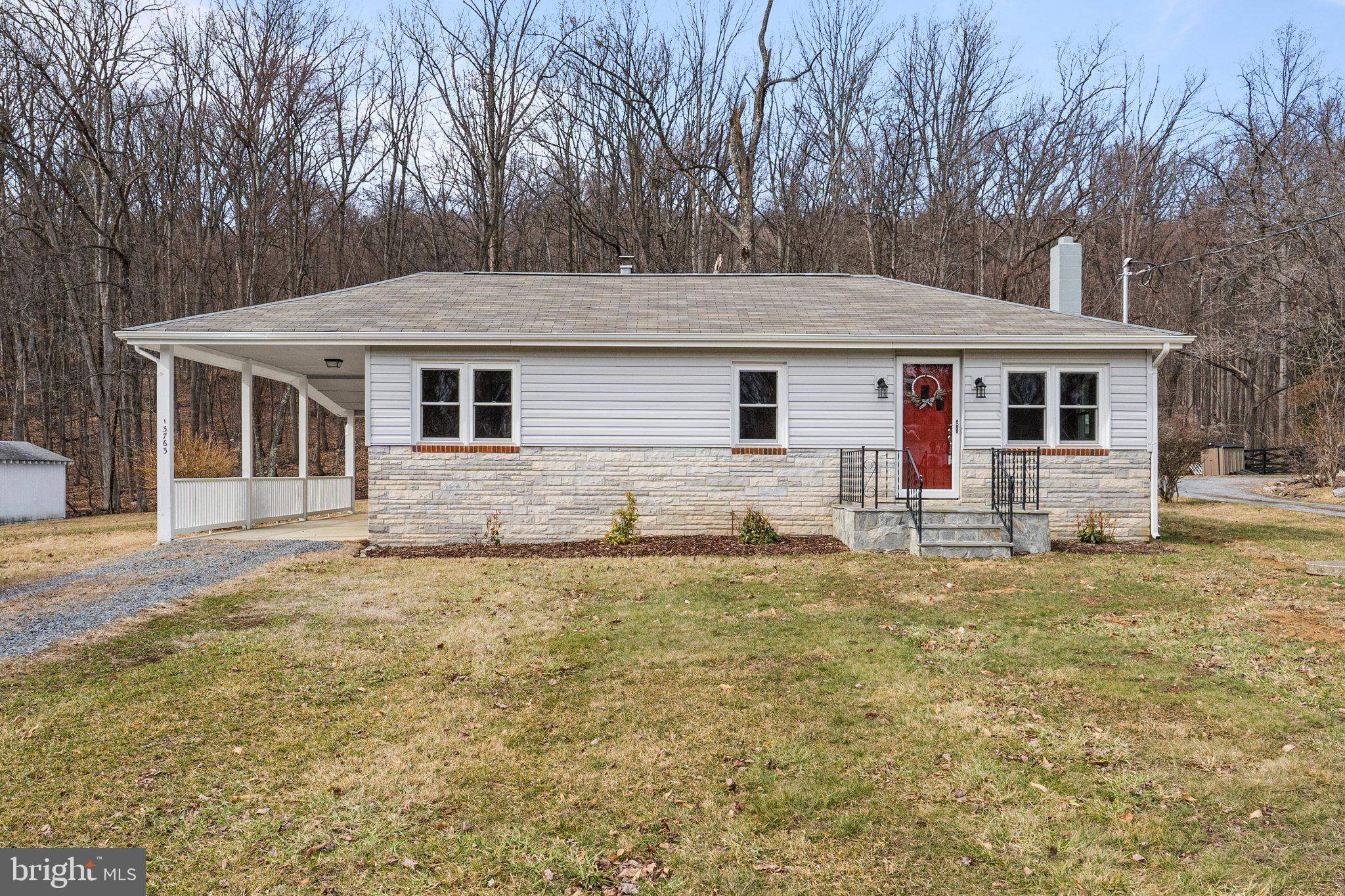 Purcellville, VA 20132,13763 MOUNTAIN RD
