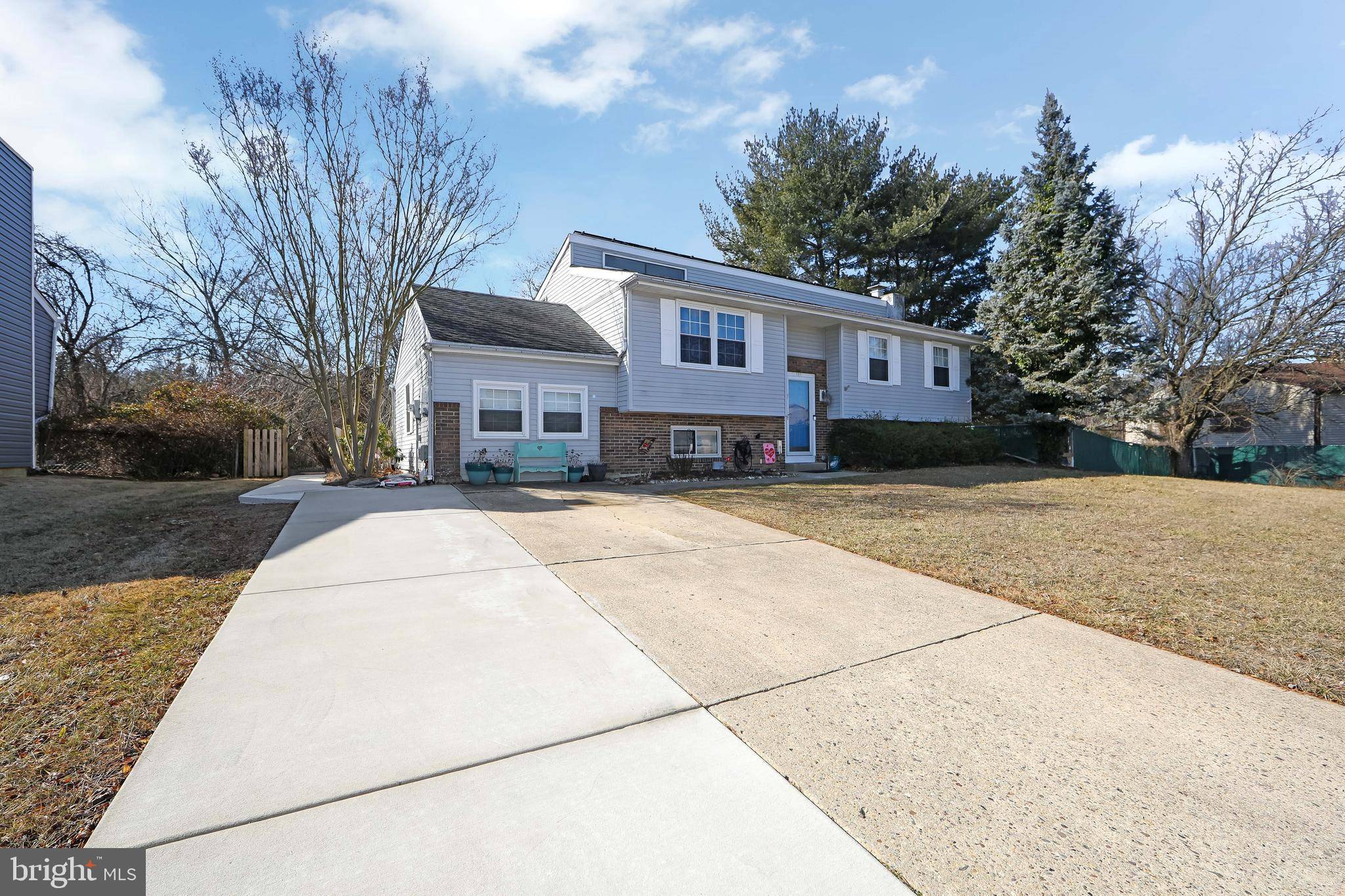 Turnersville, NJ 08012,121 CAPELLA RD
