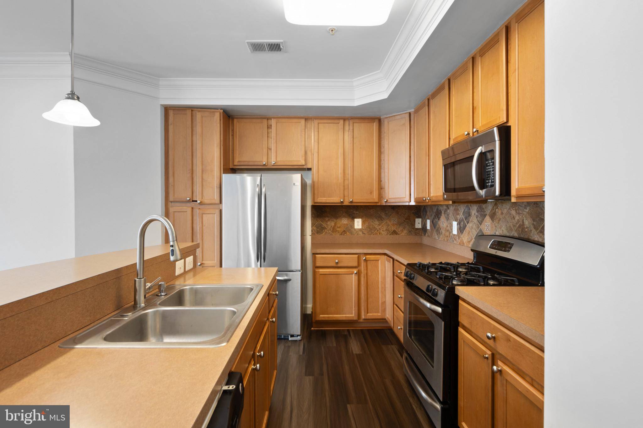 Elkridge, MD 21075,7211 DARBY DOWNS #7211