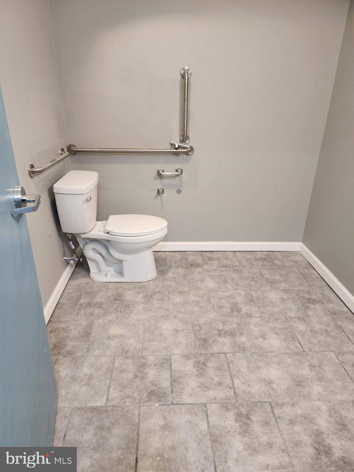 Philadelphia, PA 19132,2801 W ALLEGHENY AVE #1