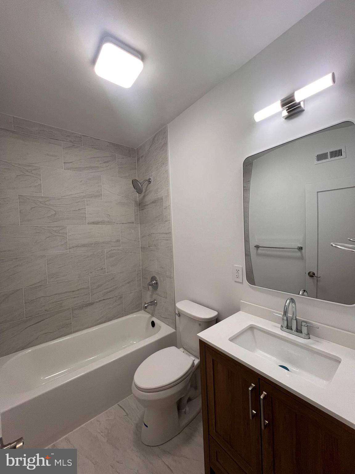 Philadelphia, PA 19132,2035 W TORONTO ST #1