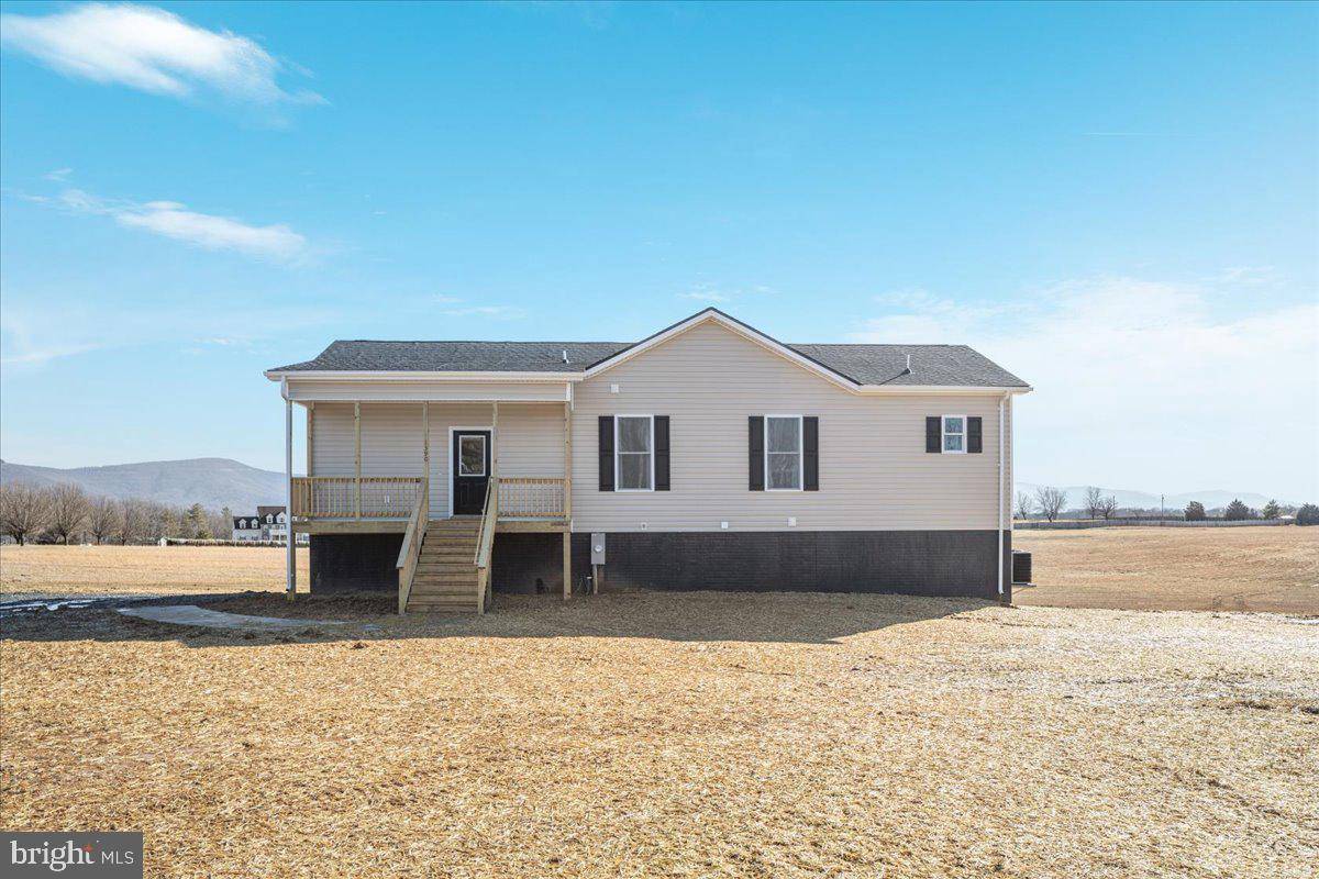 Front Royal, VA 22630,1390 RIVERMONT DR