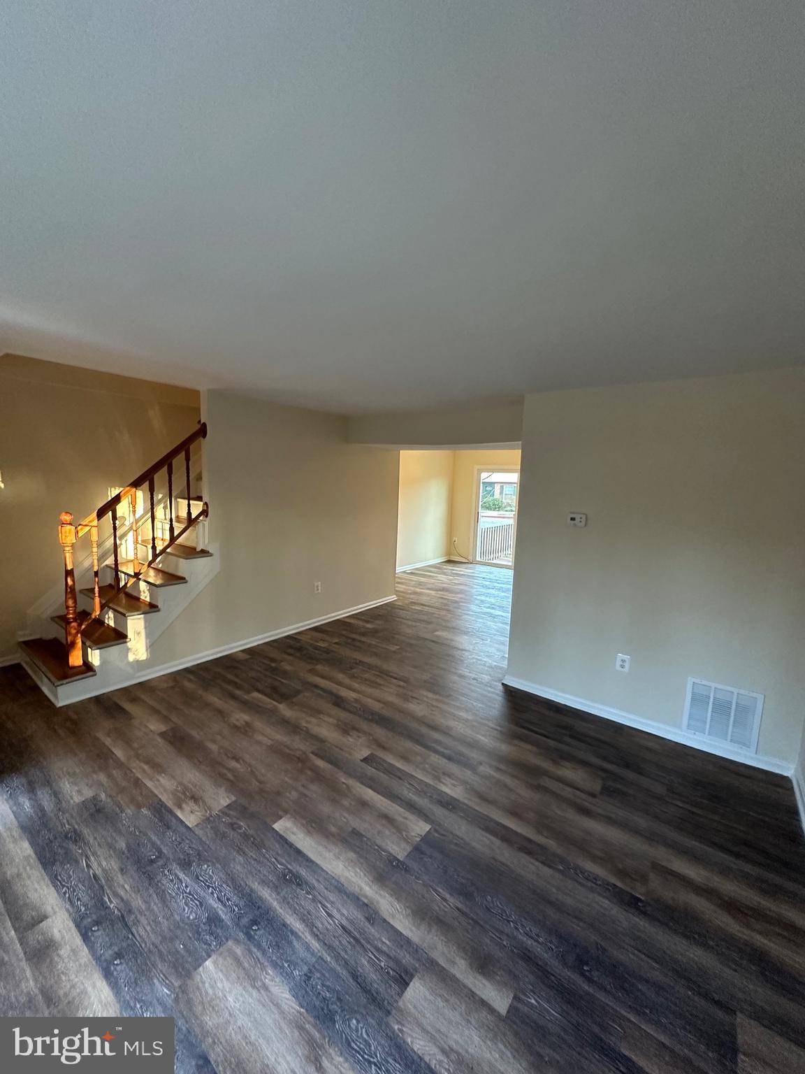 Essex, MD 21221,107 MARINE OAKS DR