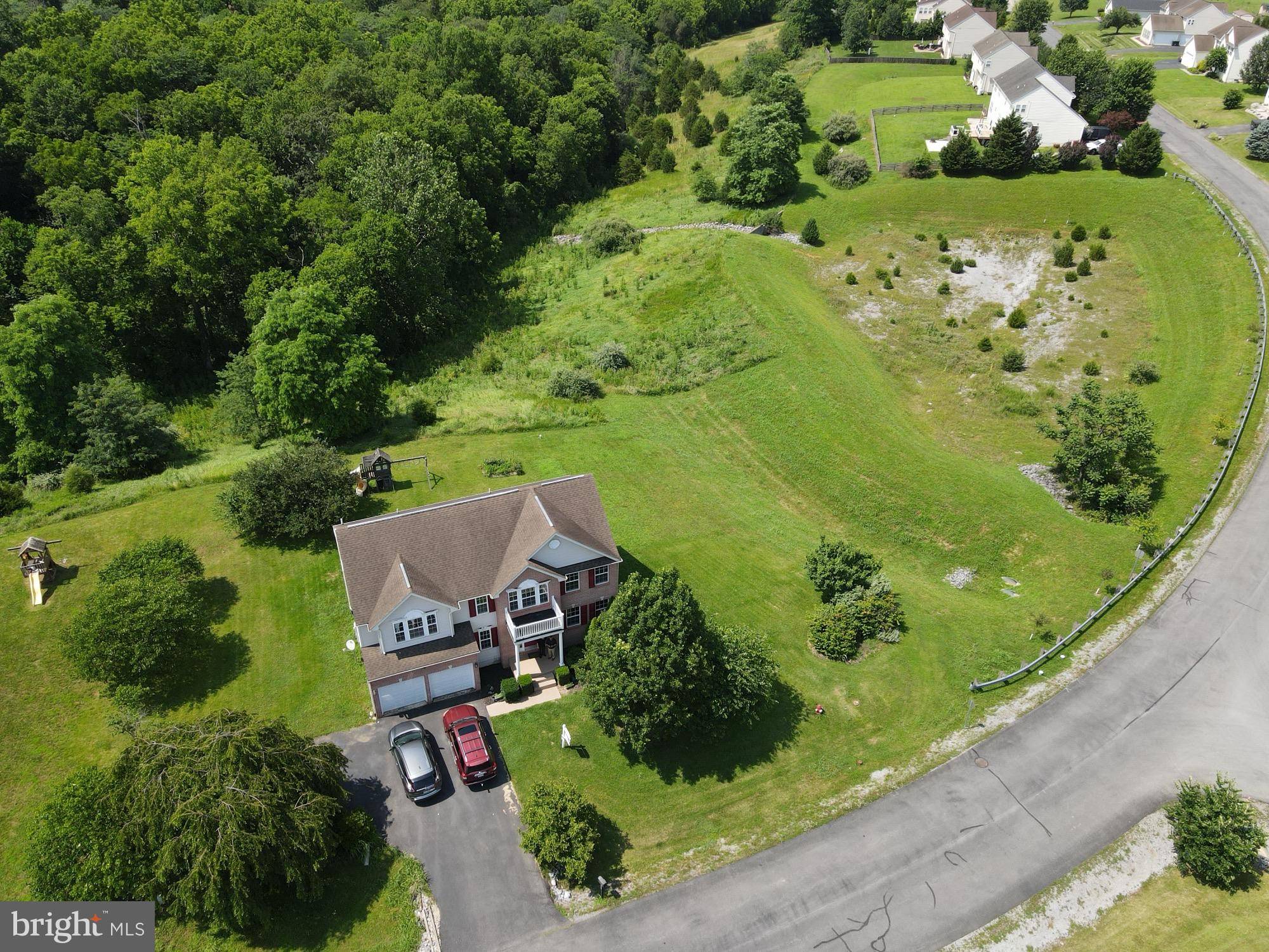 Kearneysville, WV 25430,211 STRATUS DR